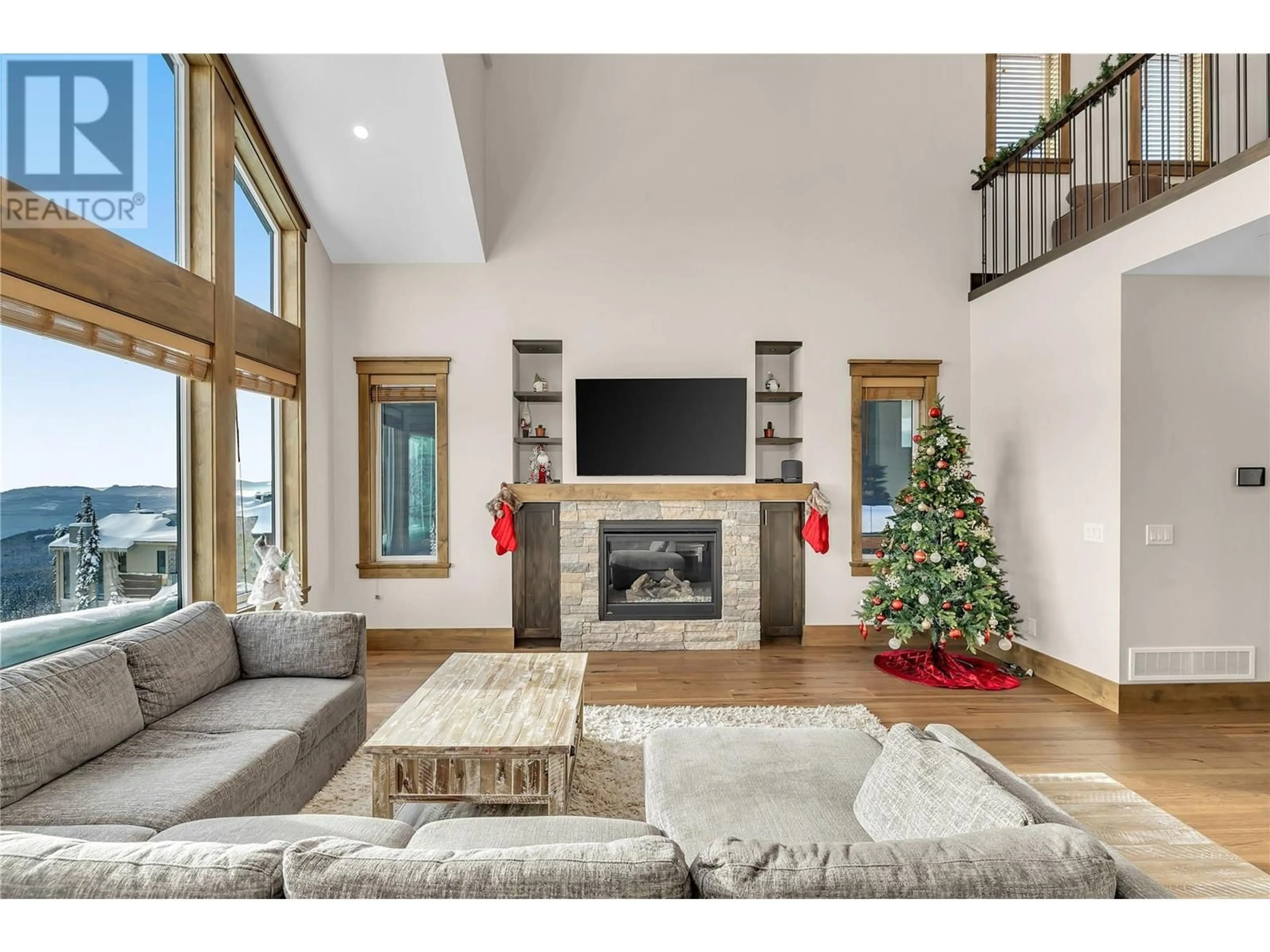 Living room with furniture, unknown for 550 Feathertop Way, Big White British Columbia V1P1P3