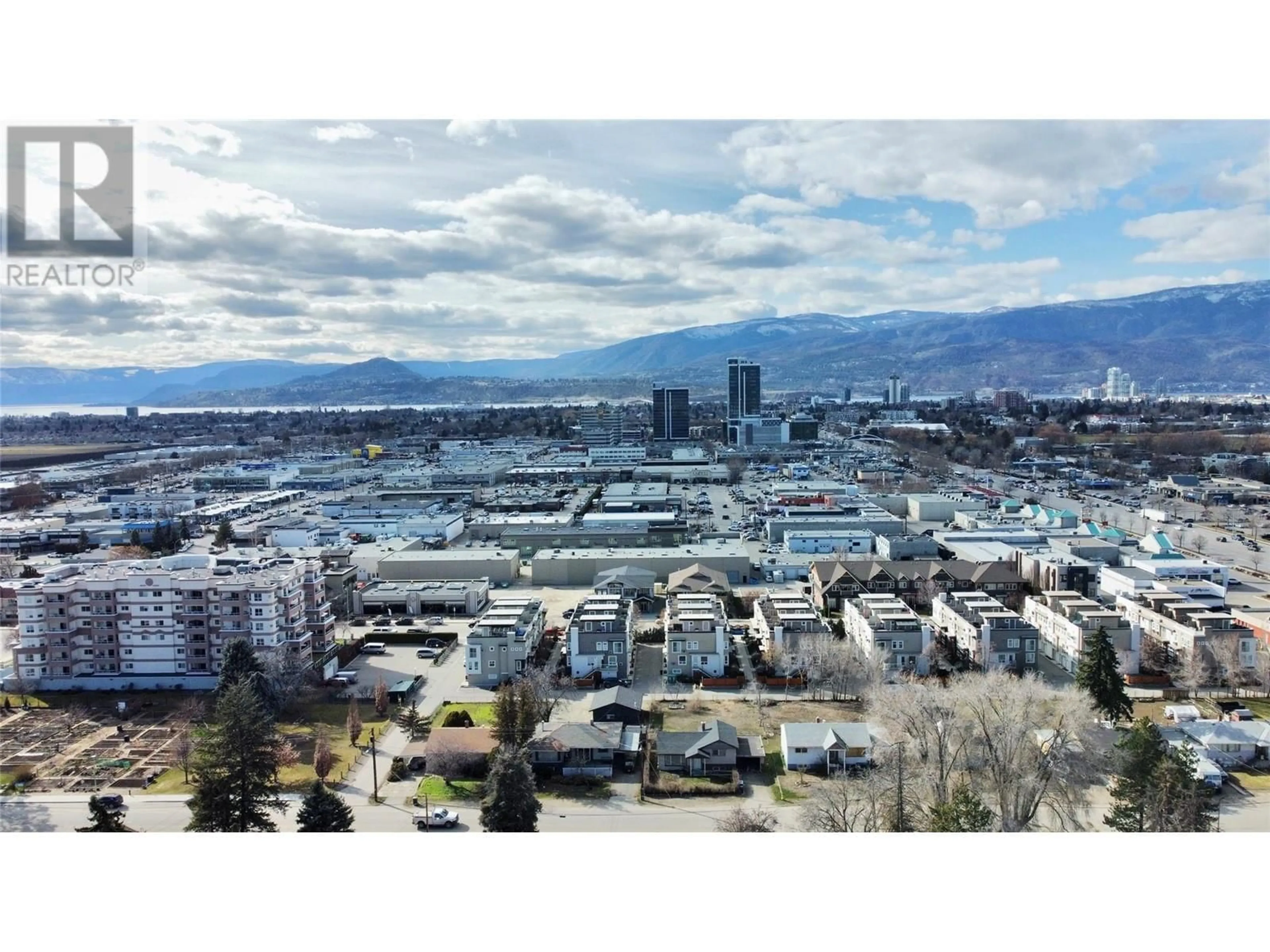 Blurry image for 2110 Vasile Road, Kelowna British Columbia V1Y6H5