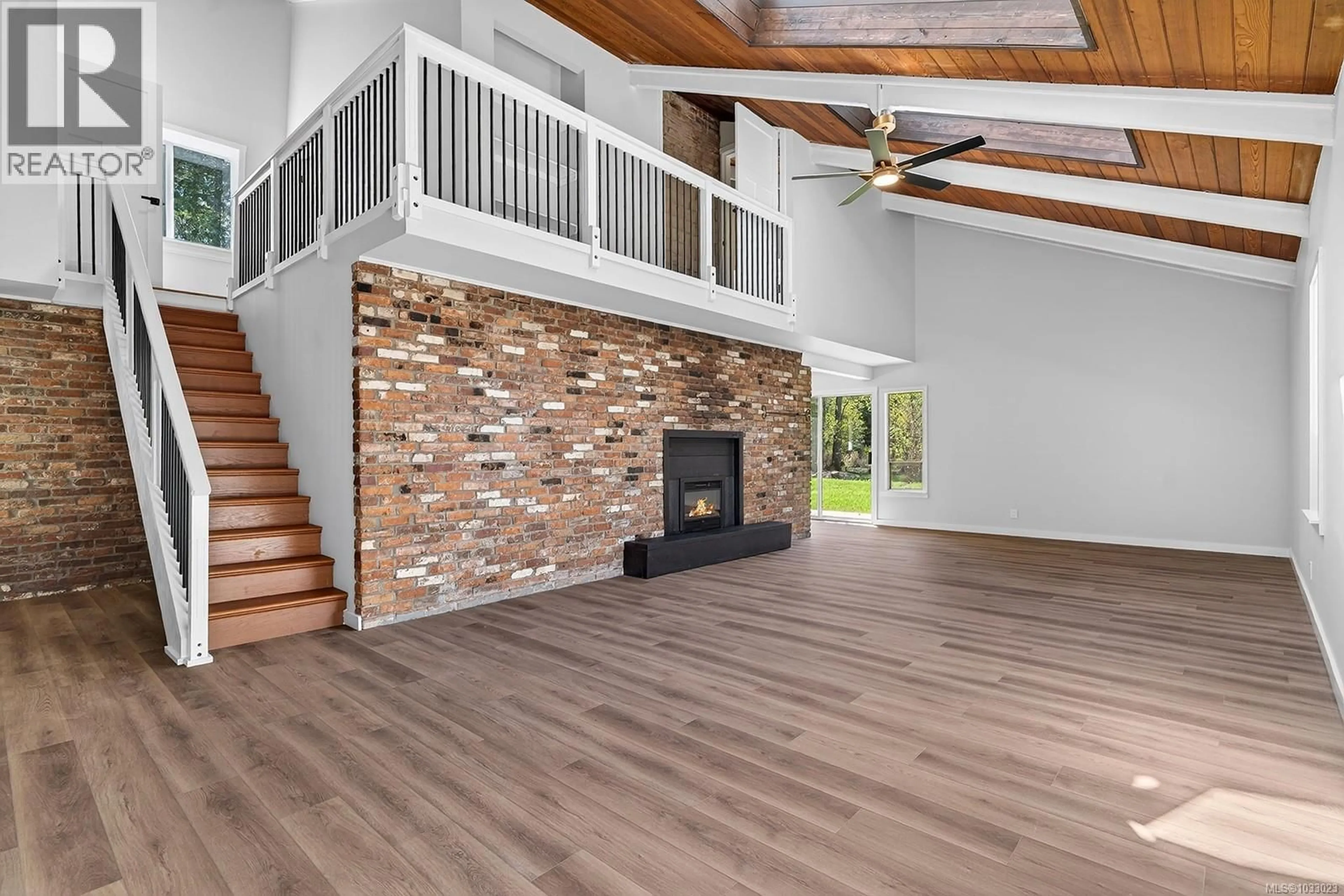 Unknown for 400 MANSE ROAD, French Creek British Columbia V9Y2B2