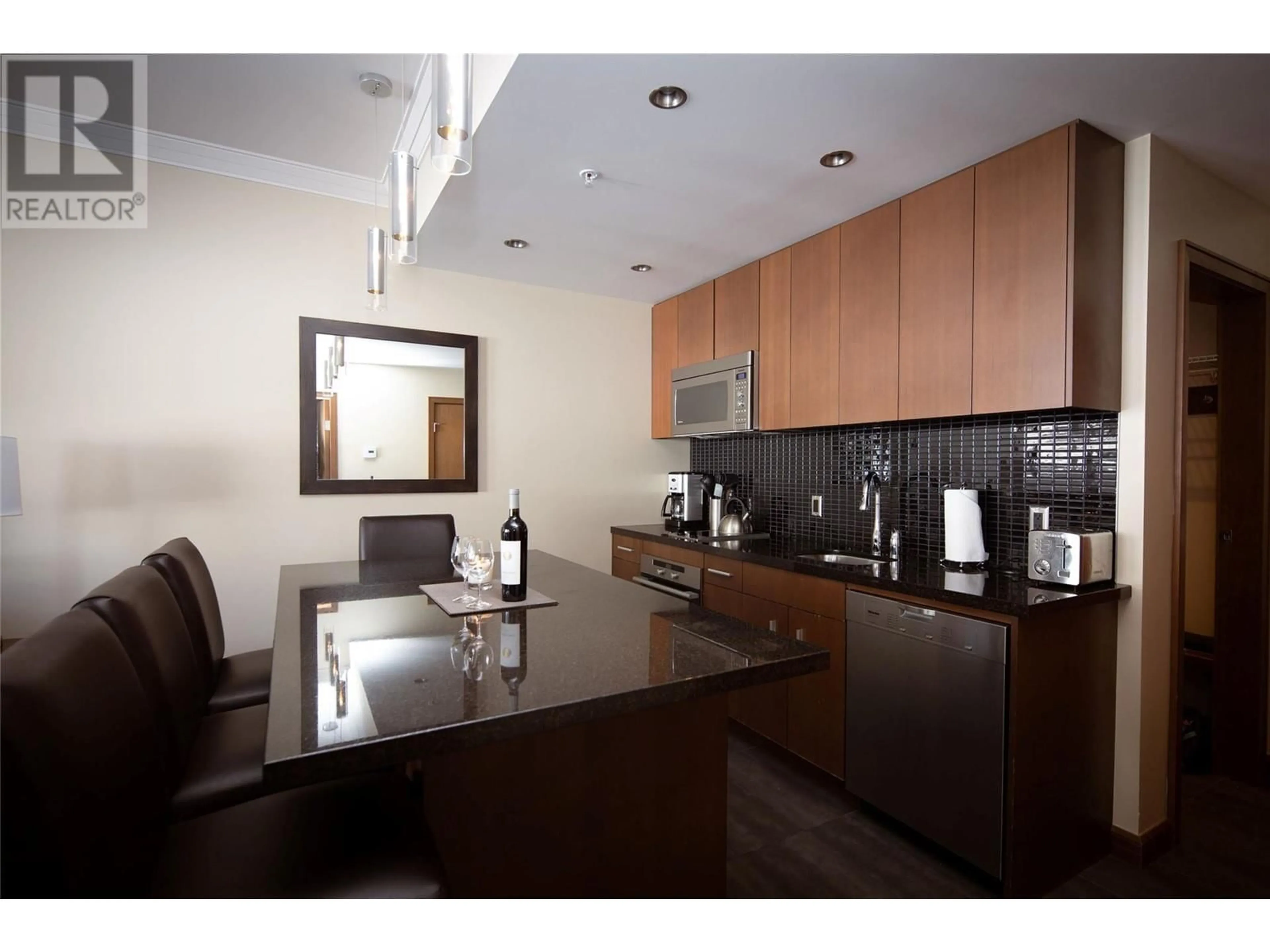 Standard kitchen, unknown for 2533 - 2950 CAMOZZI ROAD, Revelstoke British Columbia V0E2S0