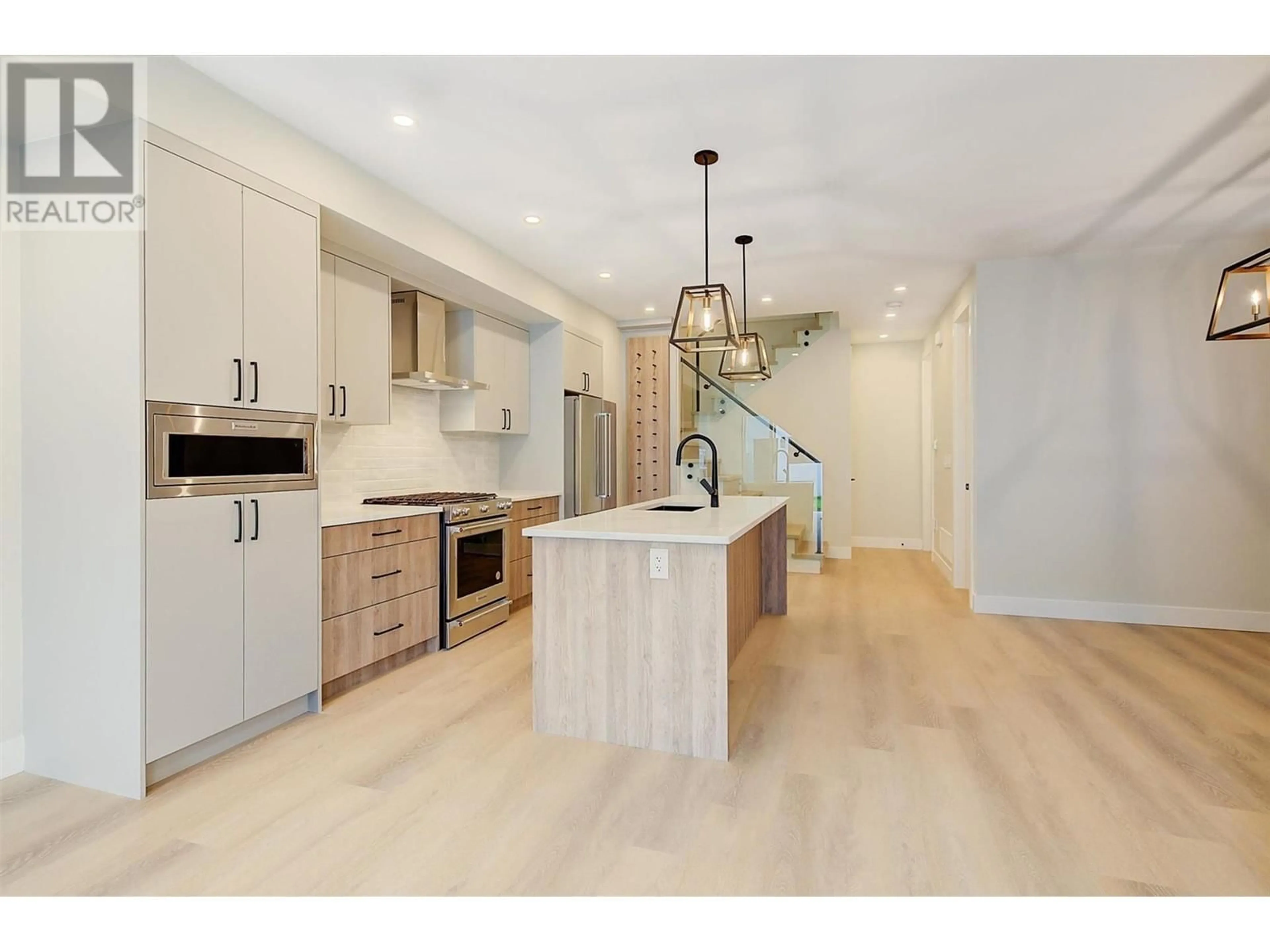 Open concept kitchen, unknown for 839 Lawson Avenue Unit# 4, Kelowna British Columbia V1Y6S9