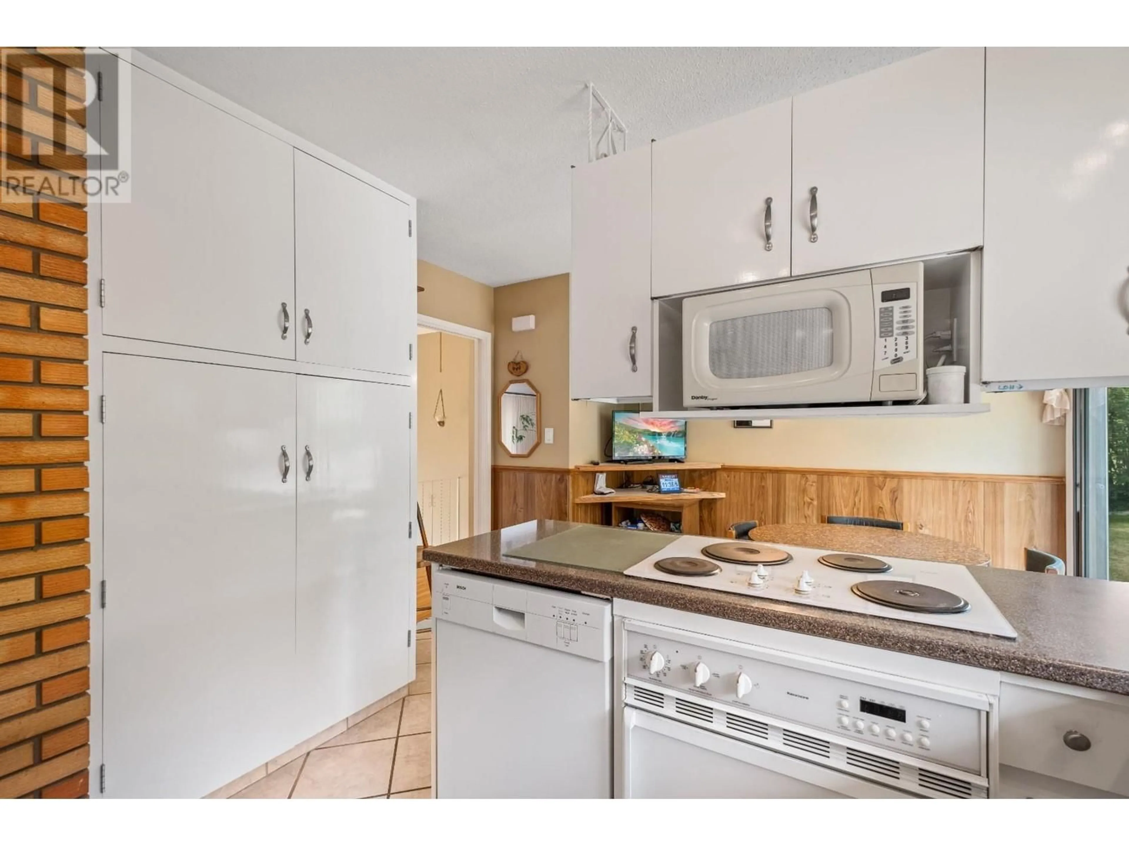 Standard kitchen, unknown for 3620 WEBBER ROAD, West Kelowna British Columbia V4T1J9