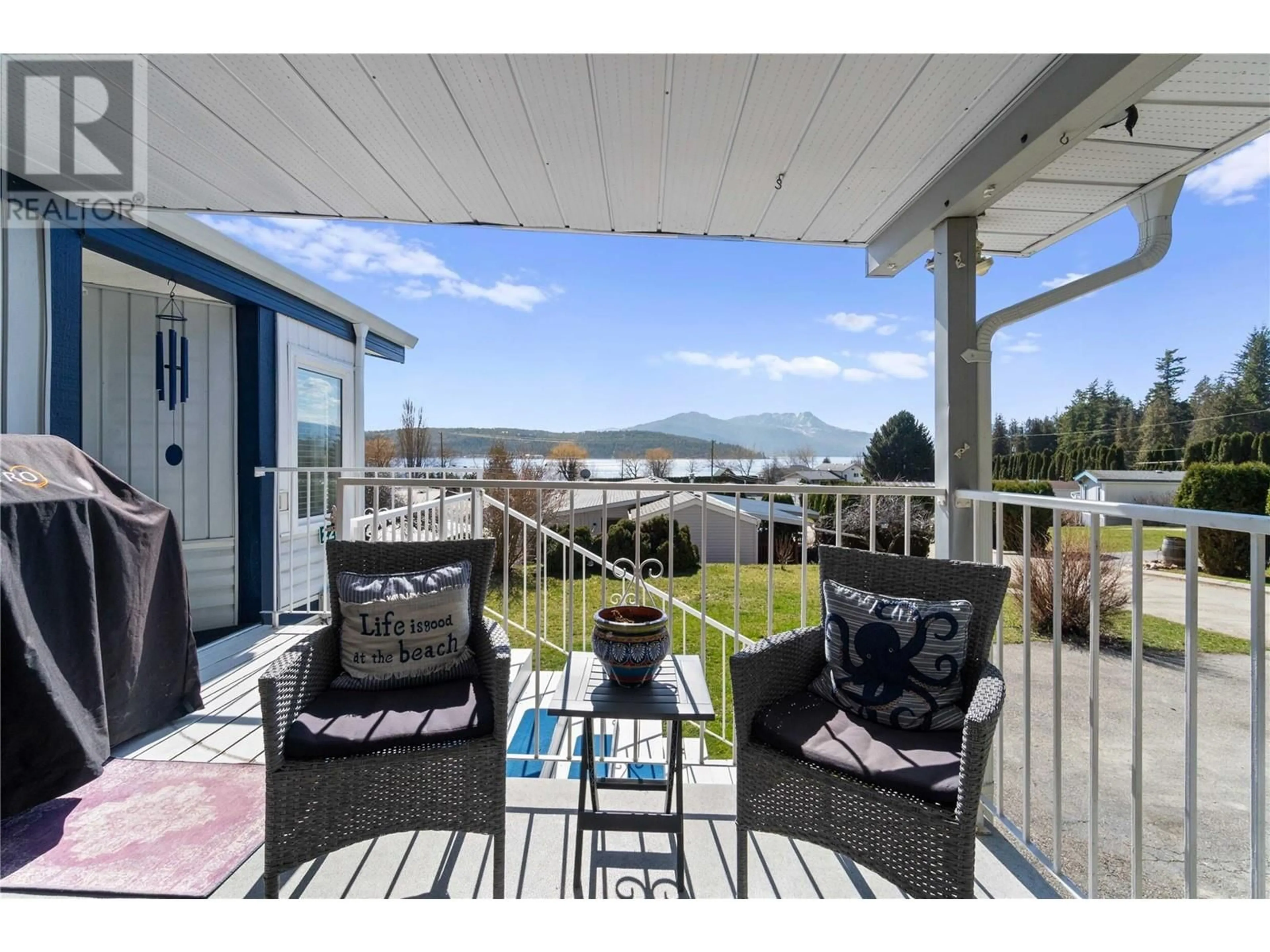 Patio, water/lake/river/ocean view for 537 Begbie Road Unit# 22, Tappen British Columbia V0E2X1