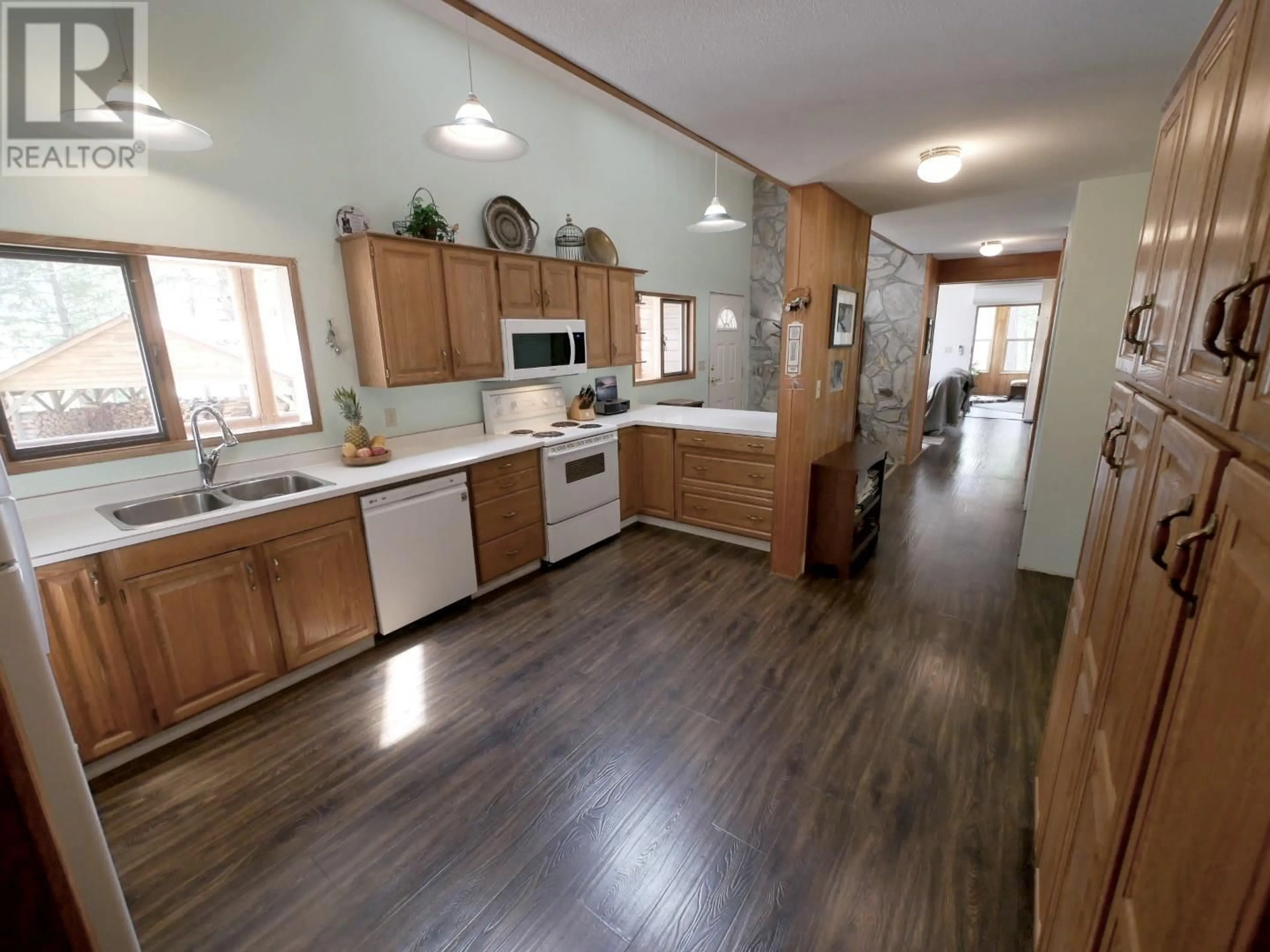 Open concept kitchen, unknown for 12355 BROWN CREEK ROAD, Grand Forks British Columbia V0H1H8