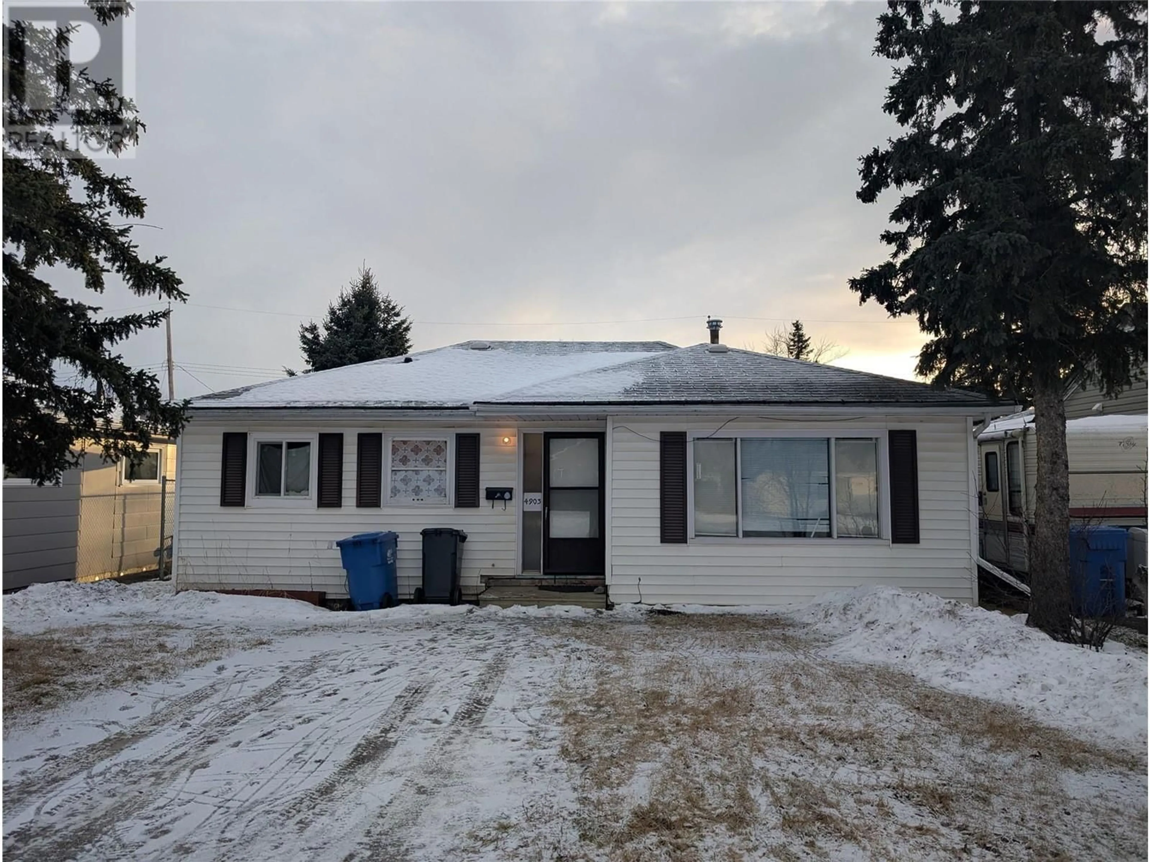 Unknown for 4903 48 Avenue, Pouce Coupe British Columbia V0C2C0