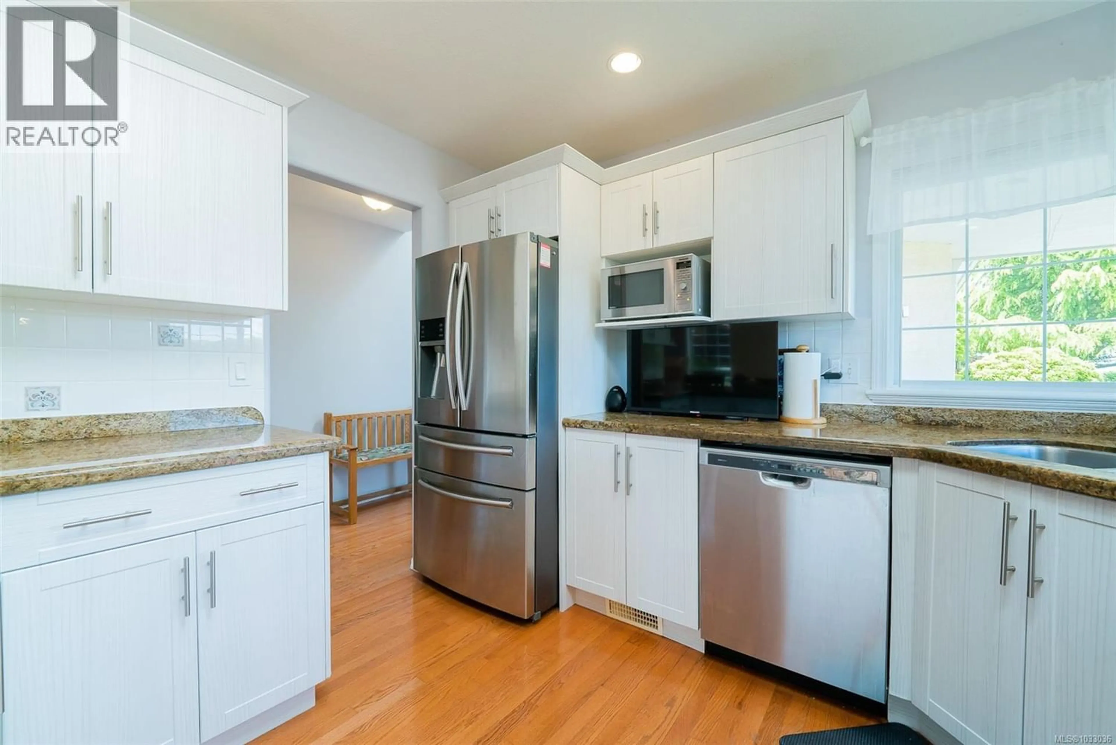 Unknown for 6137 SATURNA AVENUE, Nanaimo British Columbia V9V1S8