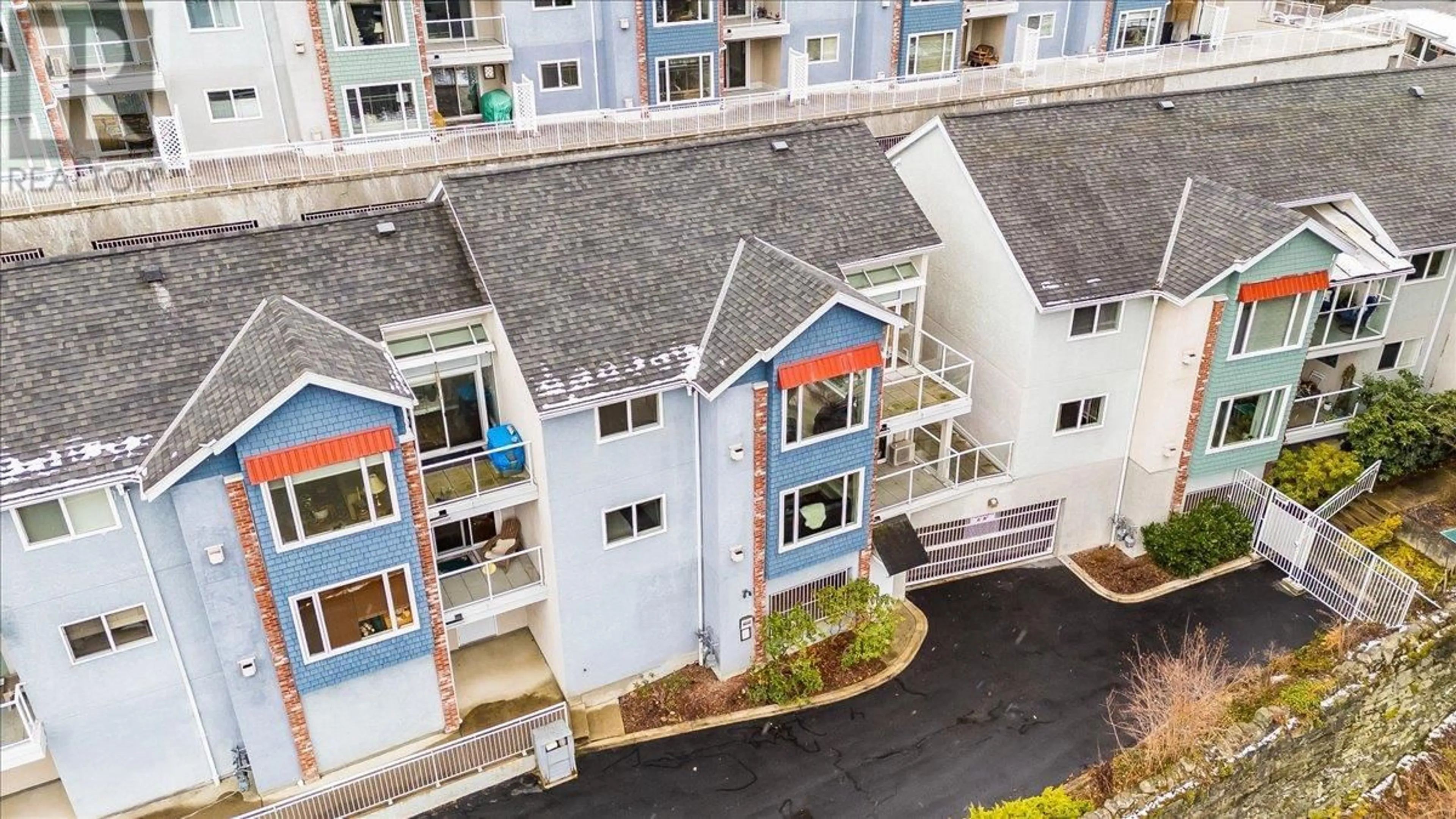 A pic from outside/outdoor area/front of a property/back of a property/a pic from drone, city buildings view from balcony for 38 High Street Unit# 27, Nelson British Columbia V1L6E7