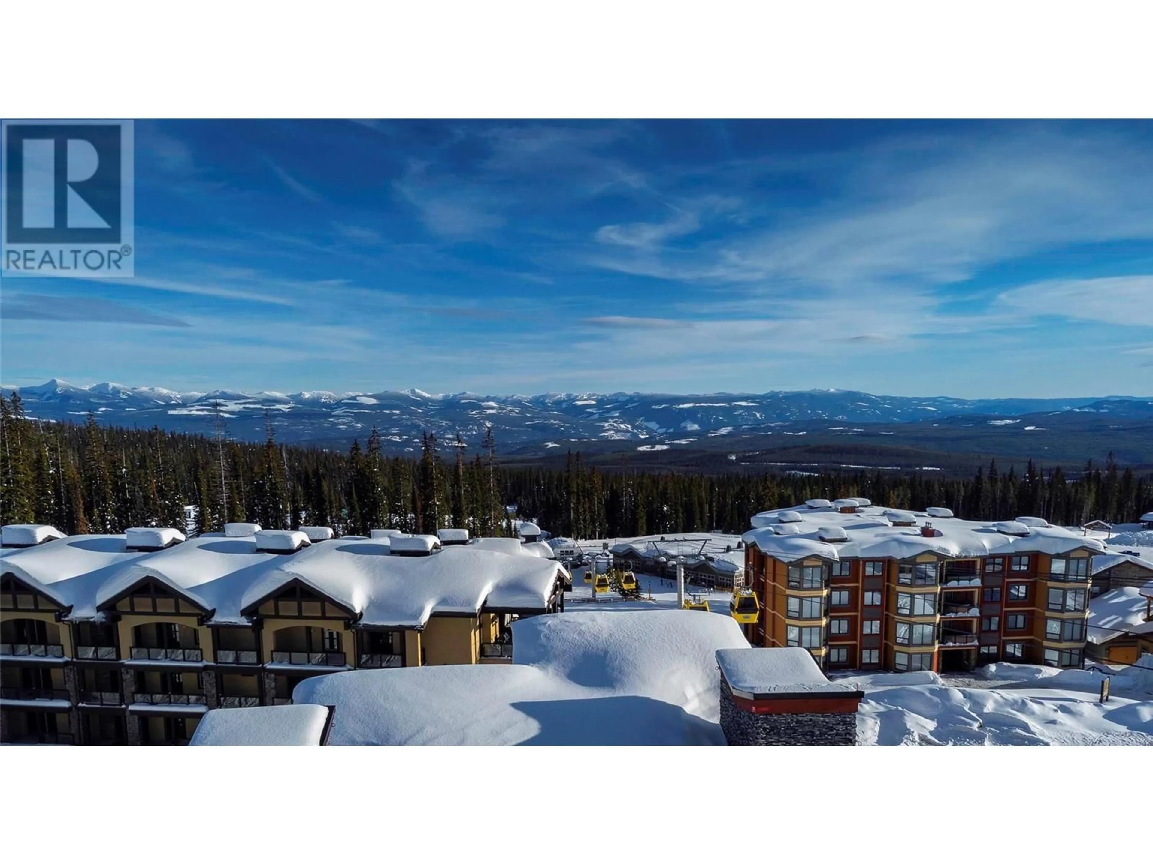 A pic from outside/outdoor area/front of a property/back of a property/a pic from drone, mountain view for 5088 Snowbird Way Unit# 22, Big White British Columbia V1P1P3