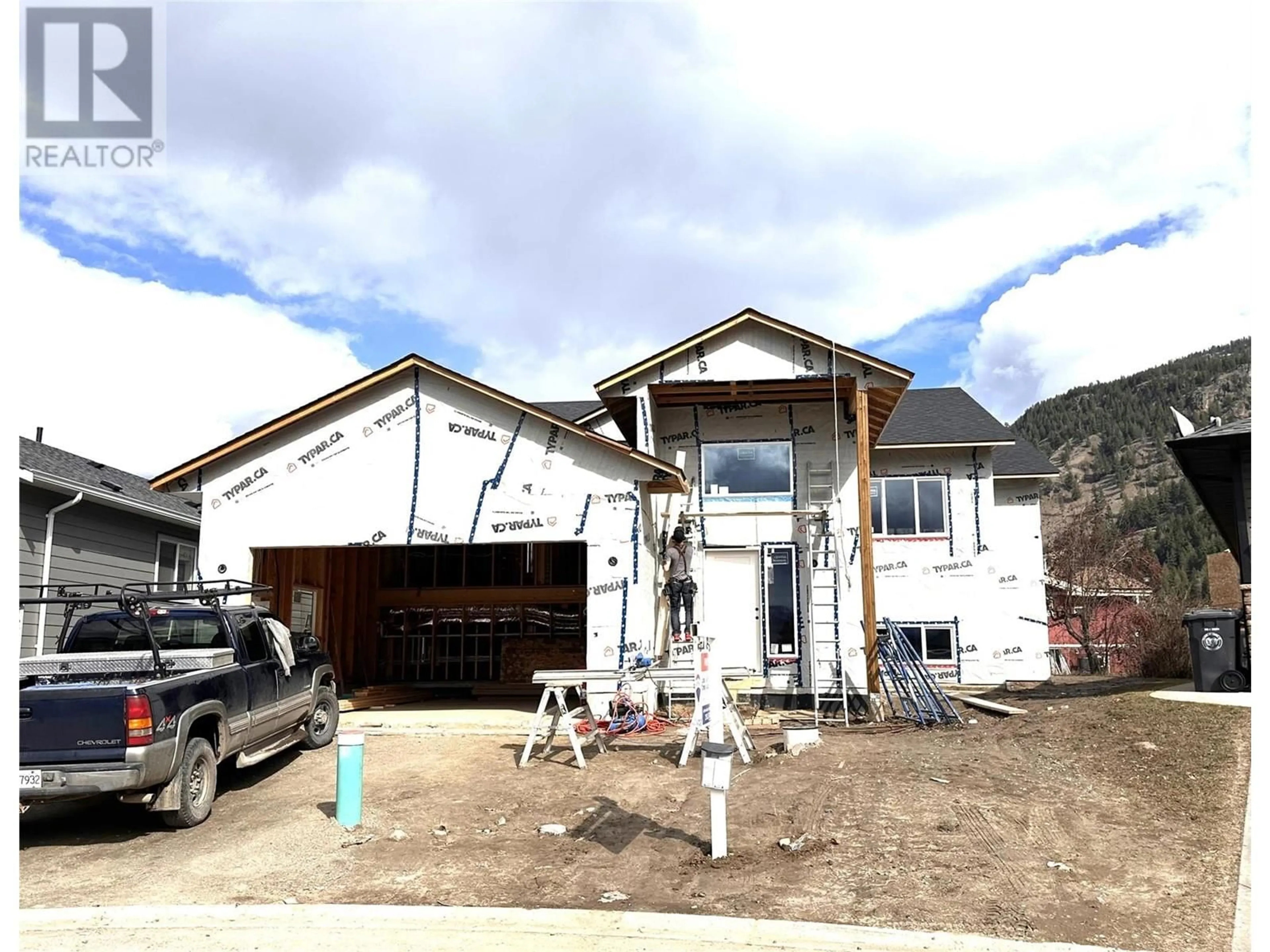 Home with vinyl exterior material, unknown for 93 LEIGHTON AVENUE, Chase British Columbia V0E1M0