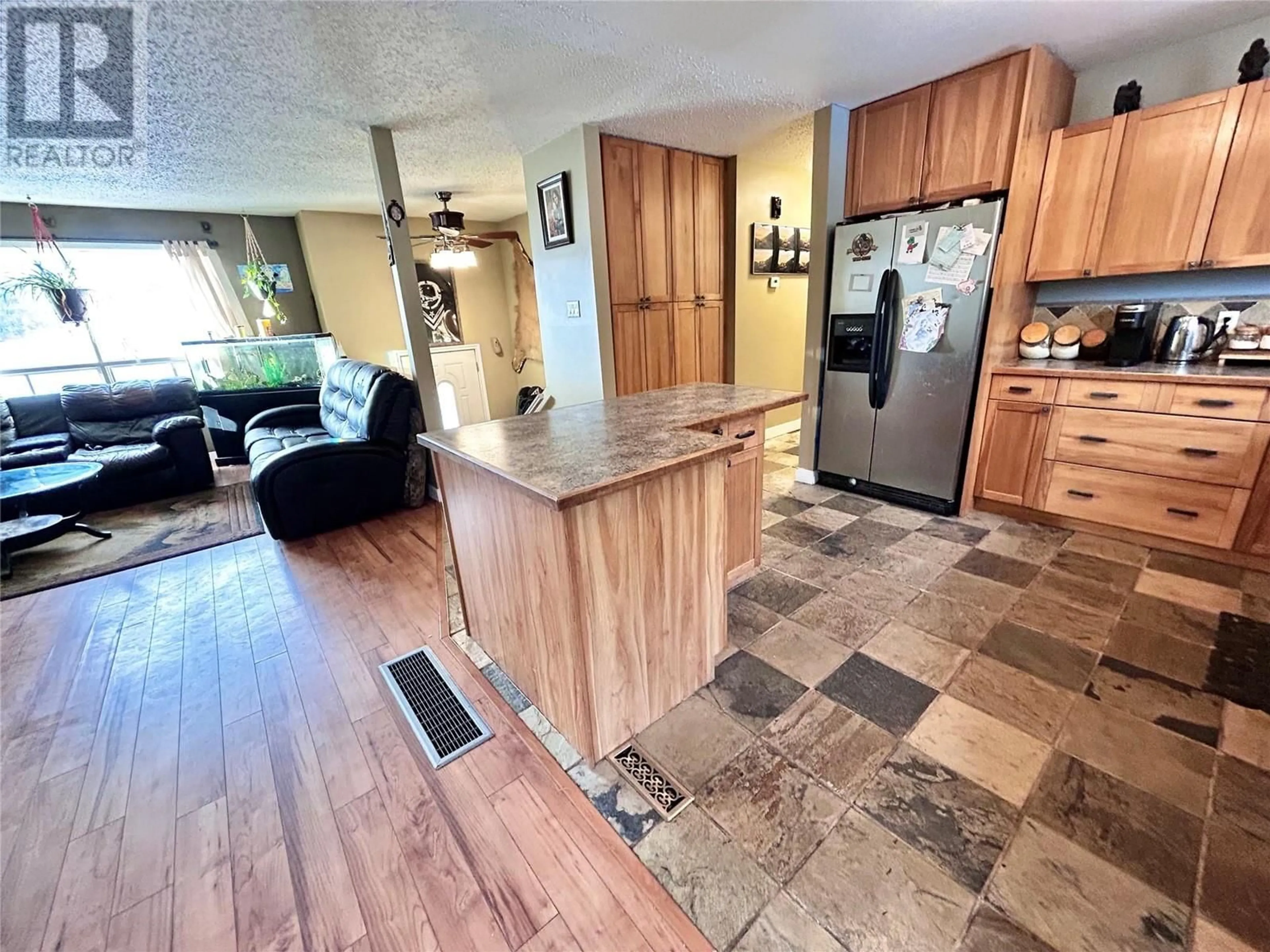 Open concept kitchen, ceramic/tile floor for 311 COTTONWOOD Avenue, Tumbler Ridge British Columbia V0C2W0