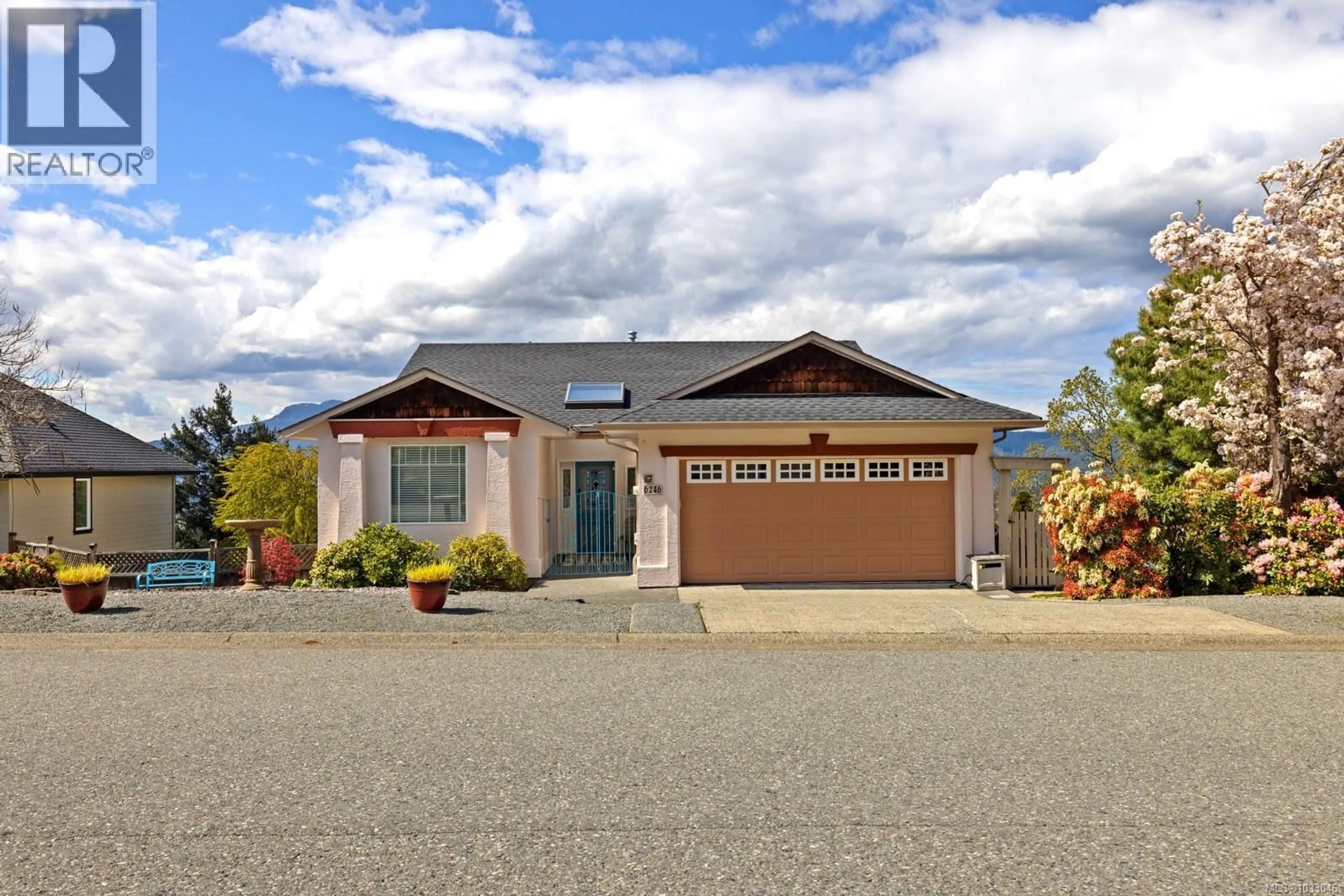 Home with vinyl exterior material, street for 6246 LOWER CHIPPEWA ROAD, Duncan British Columbia V9L5P8