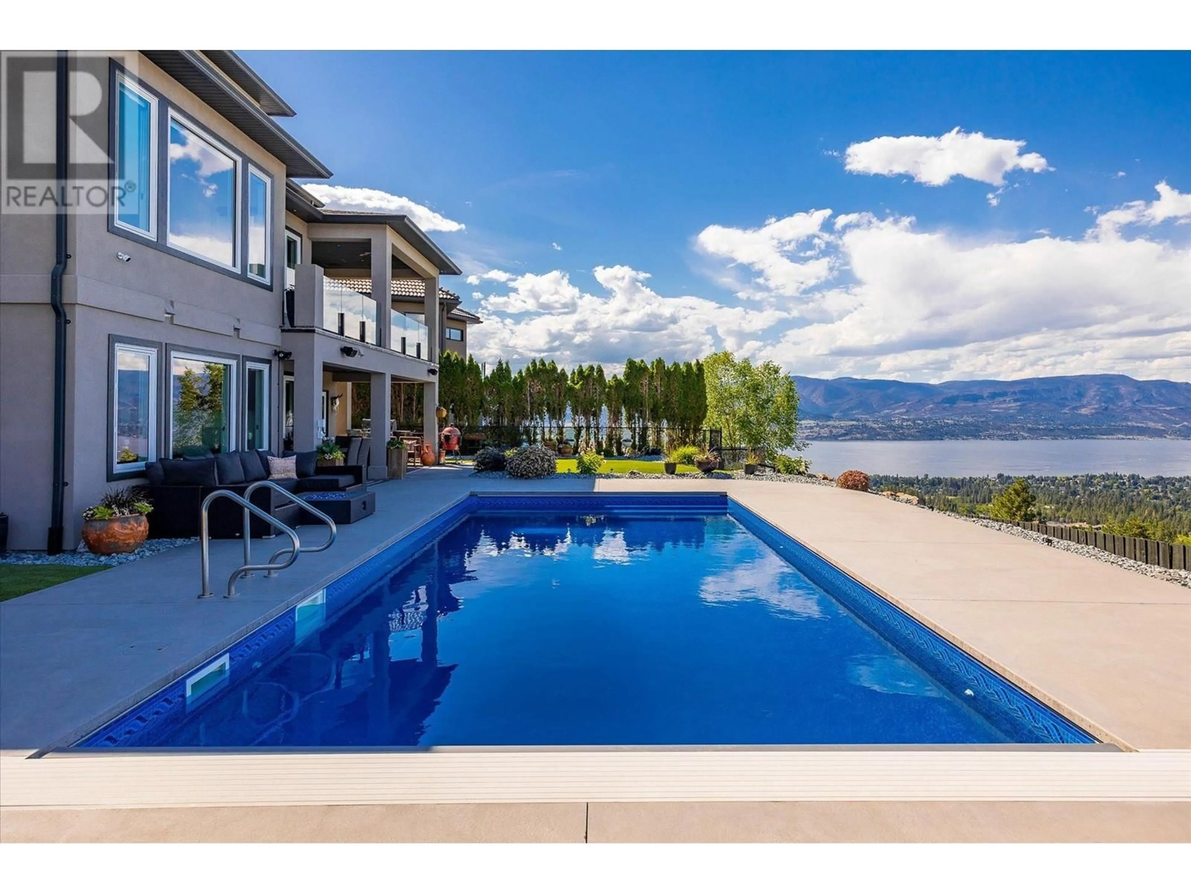 Pool for 750 Kuipers Crescent, Kelowna British Columbia V1W5H4