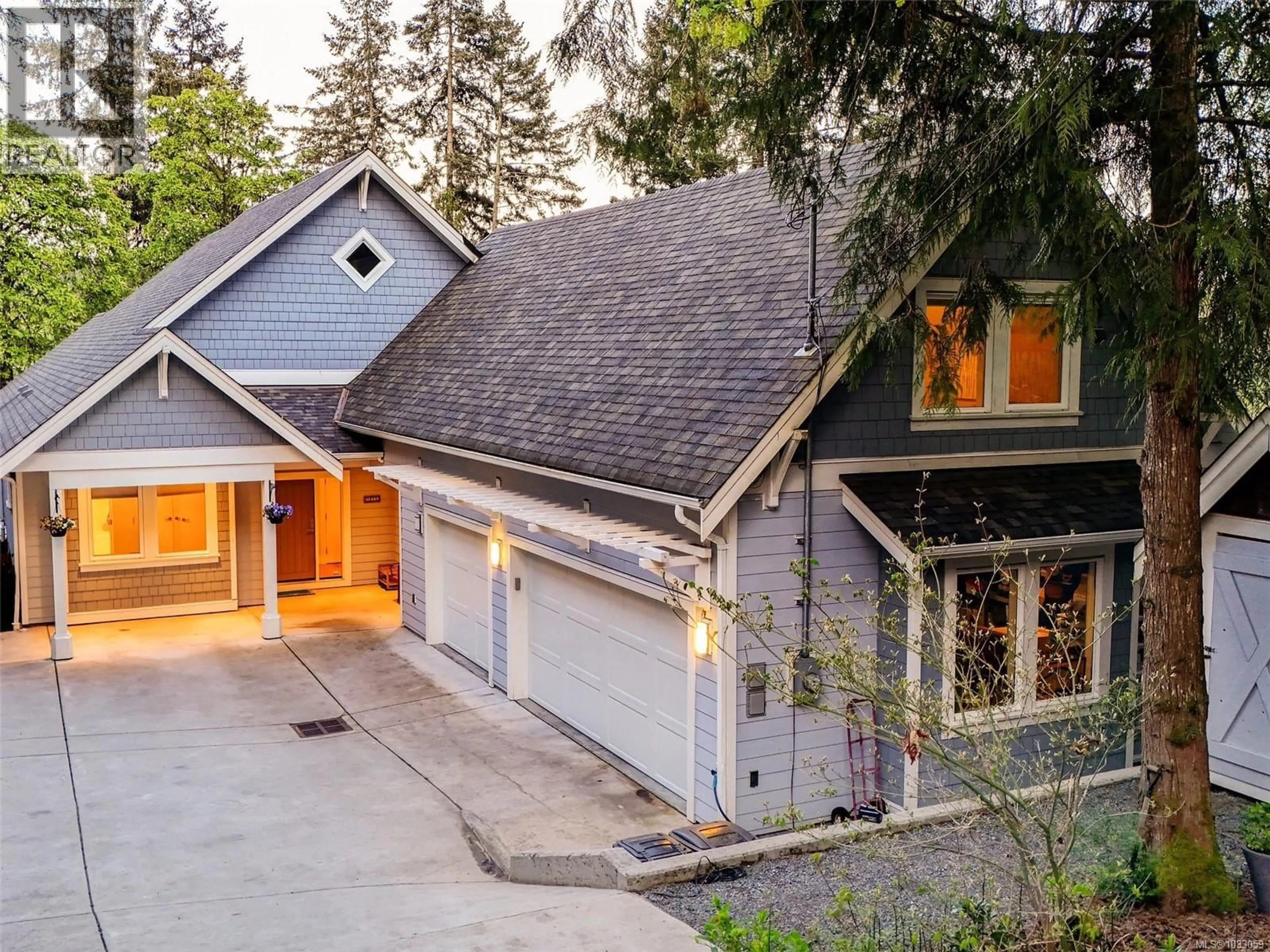 Home with brick exterior material, street for 4885 PROSPECT LAKE ROAD, Saanich British Columbia V9E1J5
