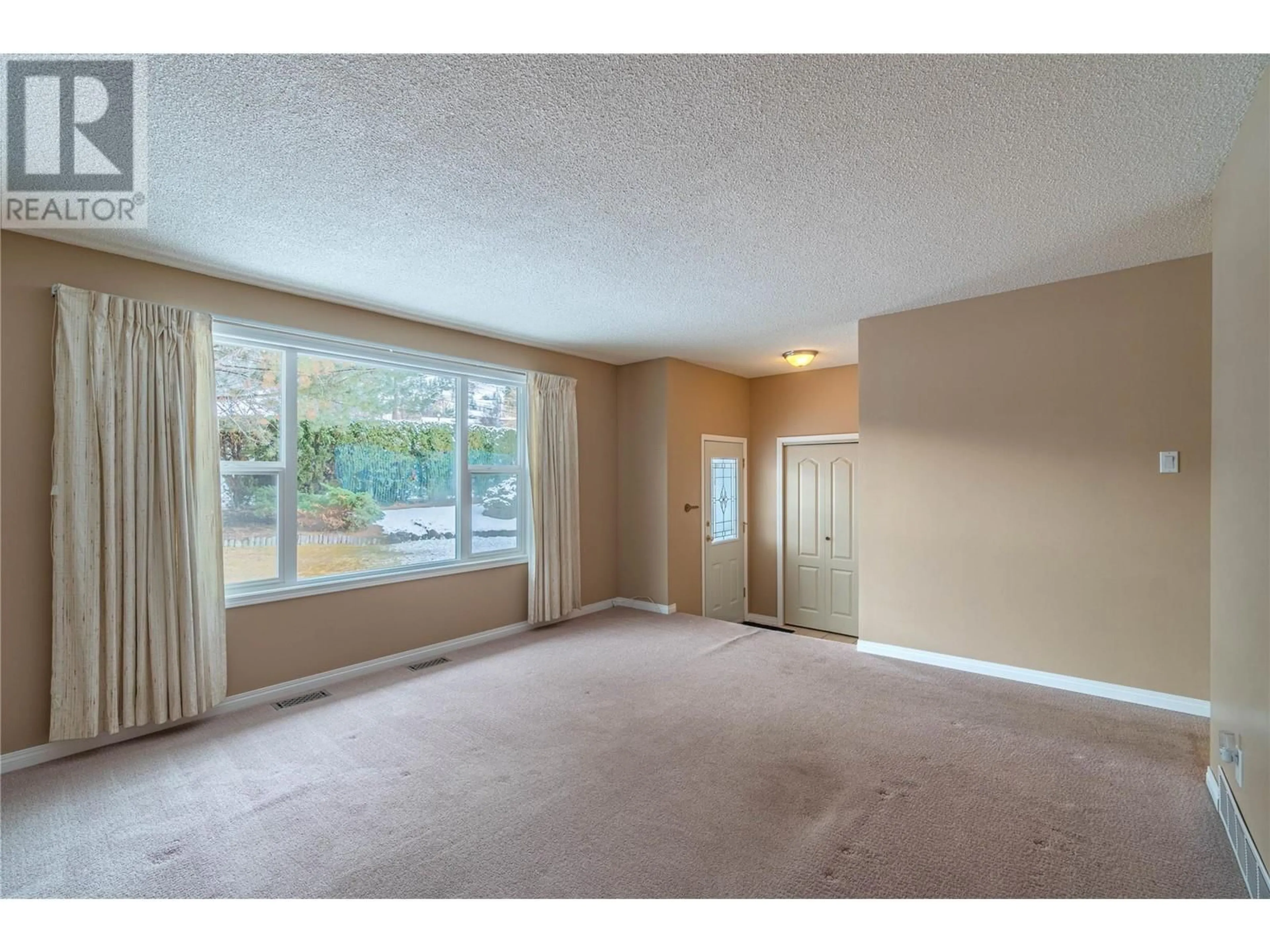 A pic of a room for 5622 NORLAND Drive, Kamloops British Columbia V2C5H9