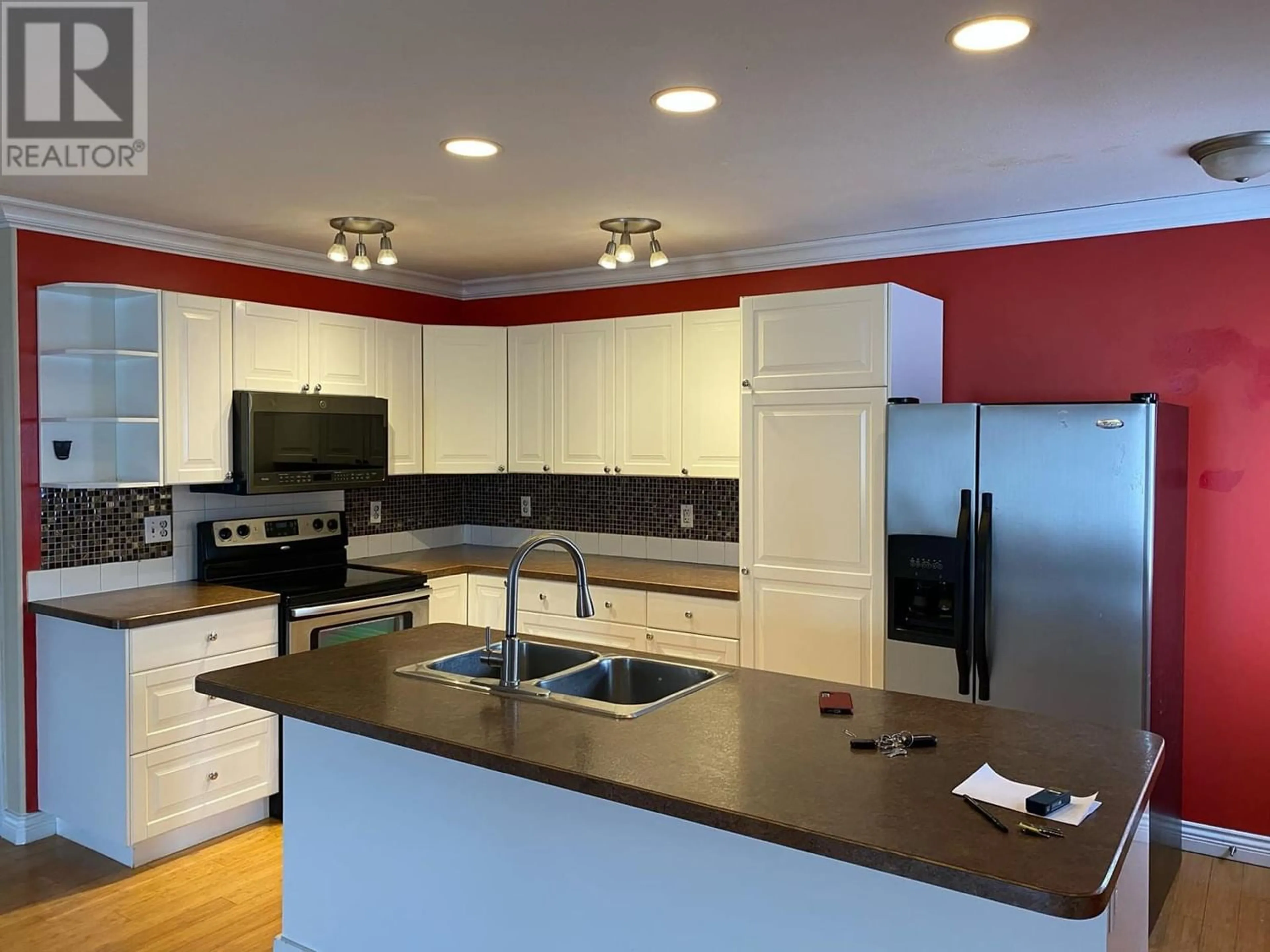 Open concept kitchen, unknown for 2 - 9636 15 STREET, Dawson Creek British Columbia V1G3Y9