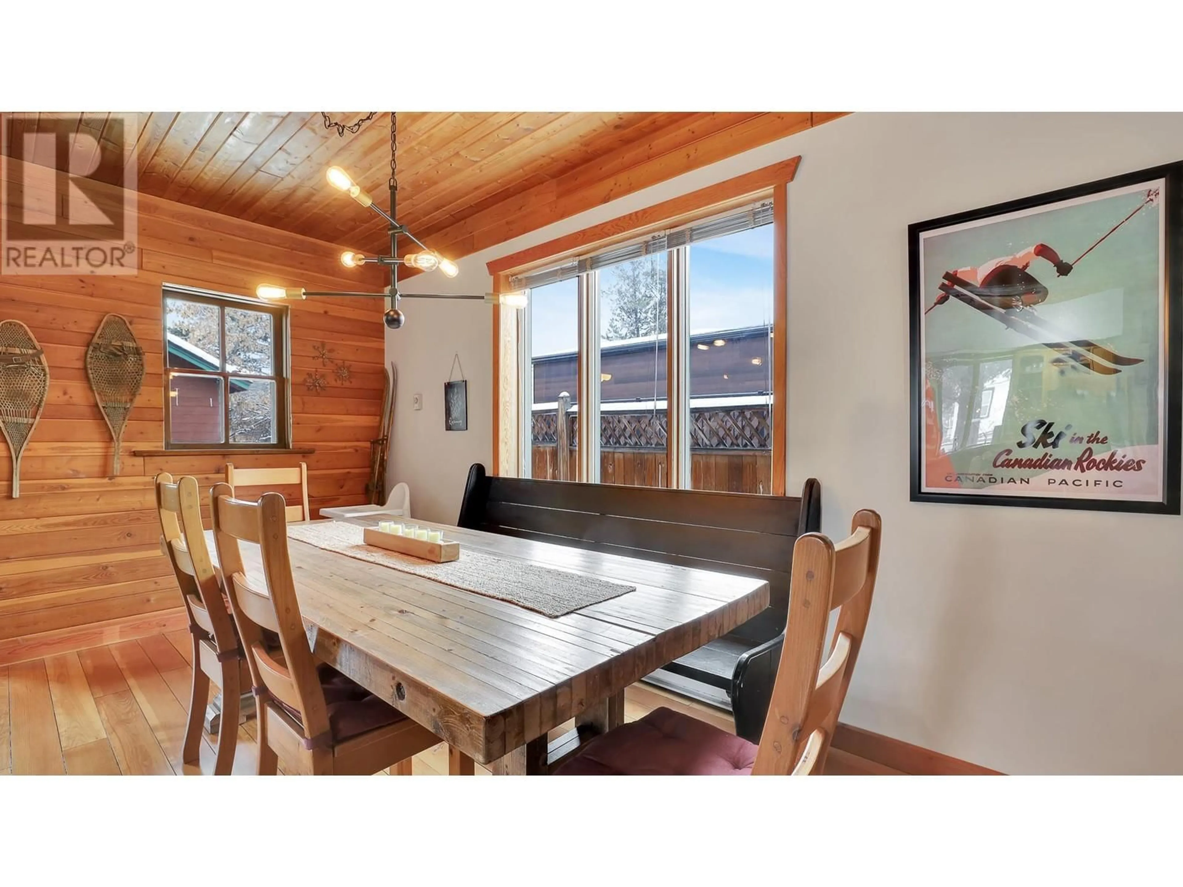 Dining room, wood/laminate floor for 1426 13TH Avenue, Invermere British Columbia V0A1K4