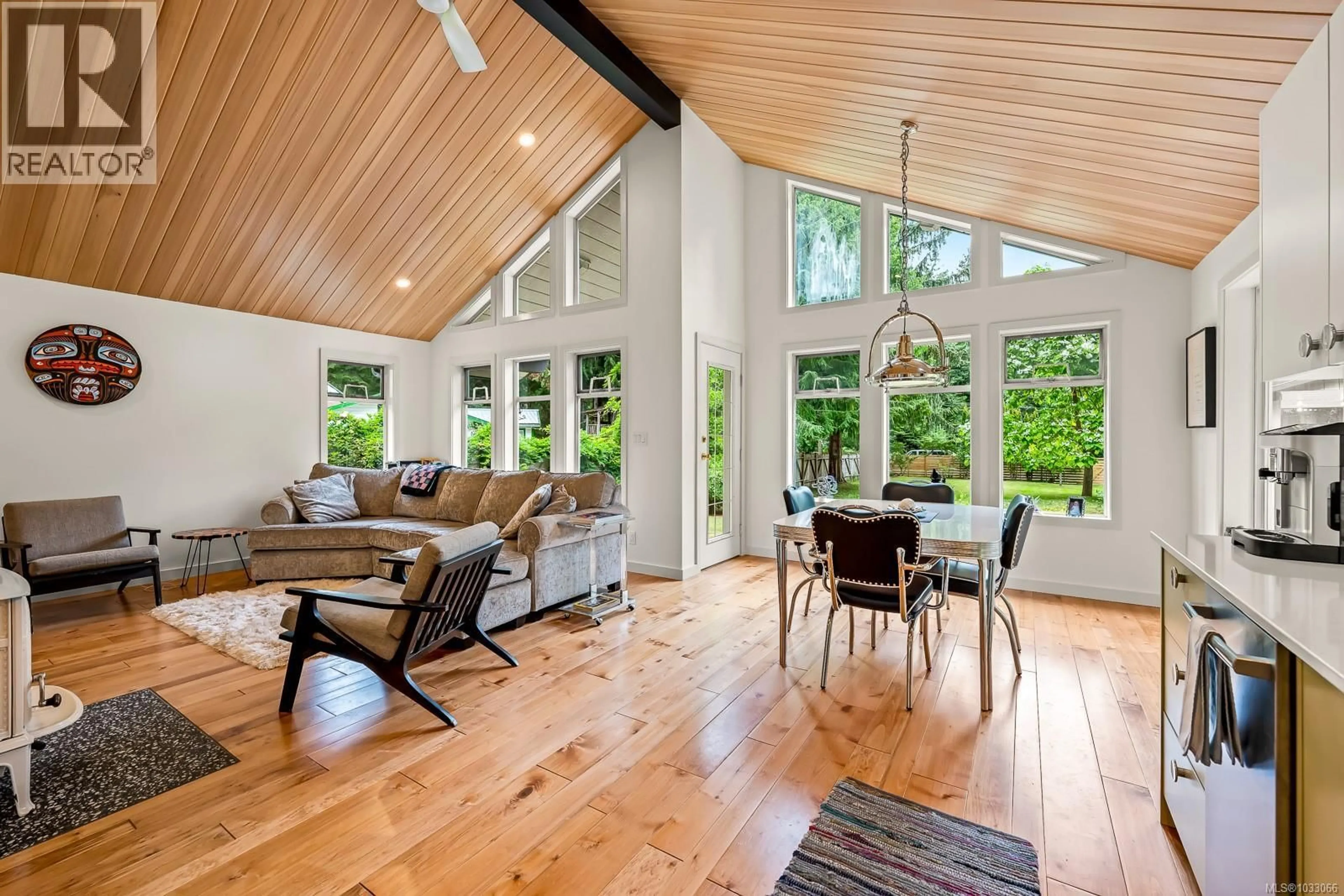 Unknown for 1677 BAIKIE ROAD, Denman Island British Columbia V0R1T0