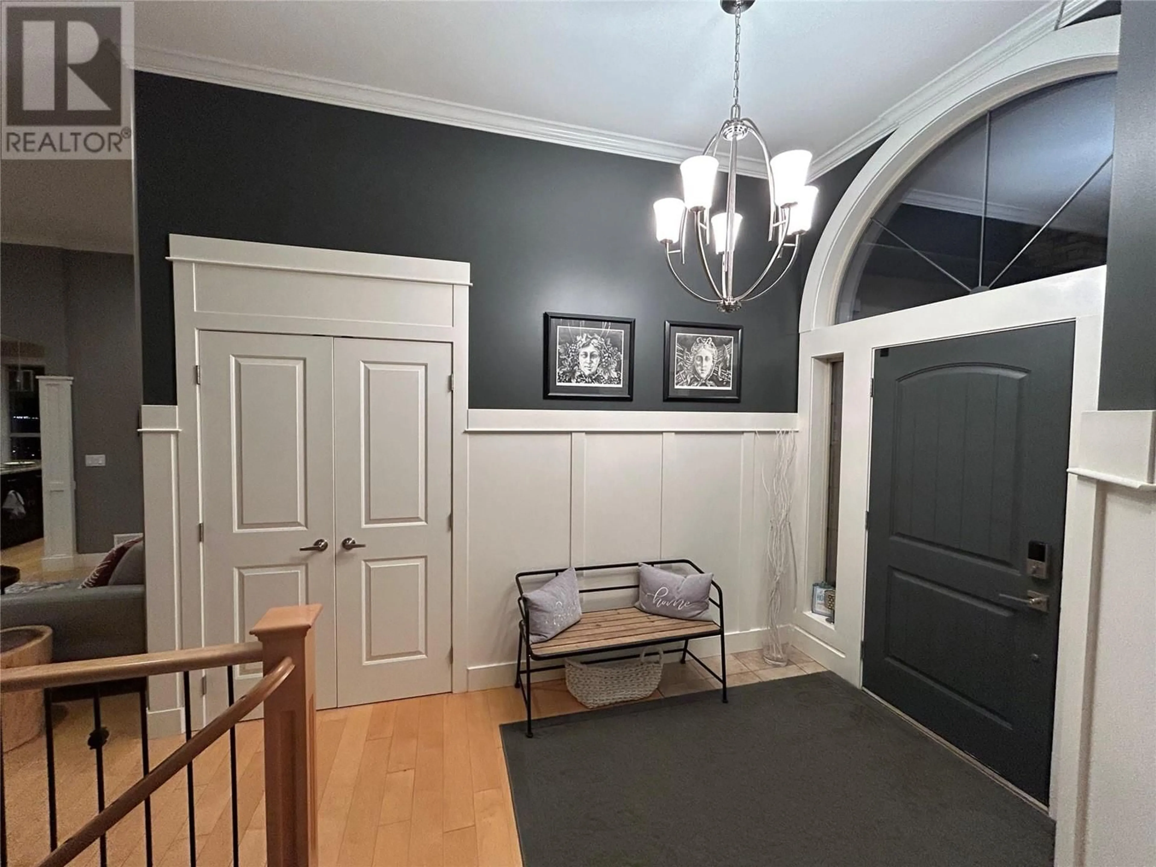 Indoor entryway for 12686 Cliffshore Drive, Lake Country British Columbia V4V2P6