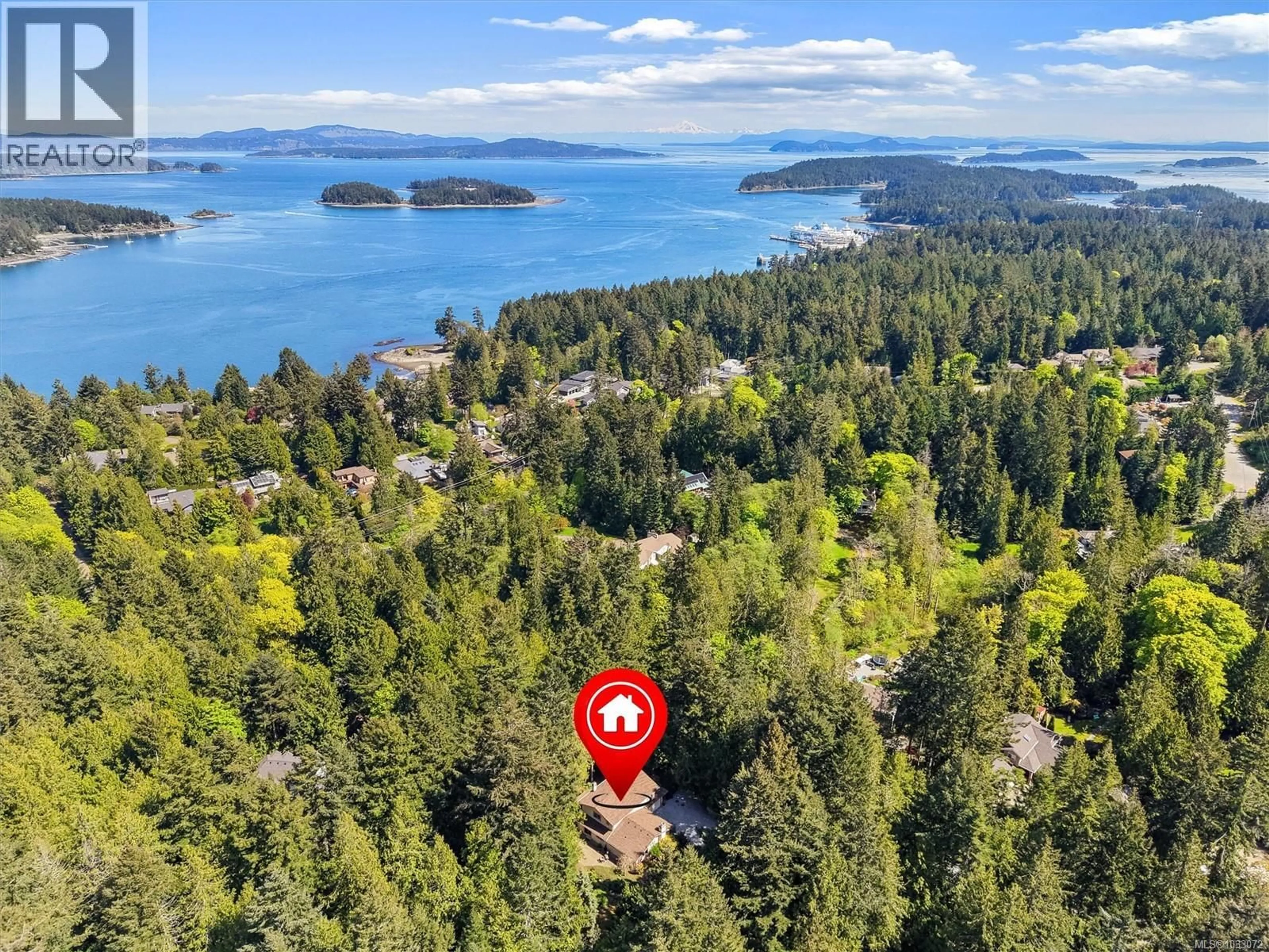 A pic from outside/outdoor area/front of a property/back of a property/a pic from drone, water/lake/river/ocean view for 11340 HEDGEROW DRIVE, North Saanich British Columbia V8L5S3