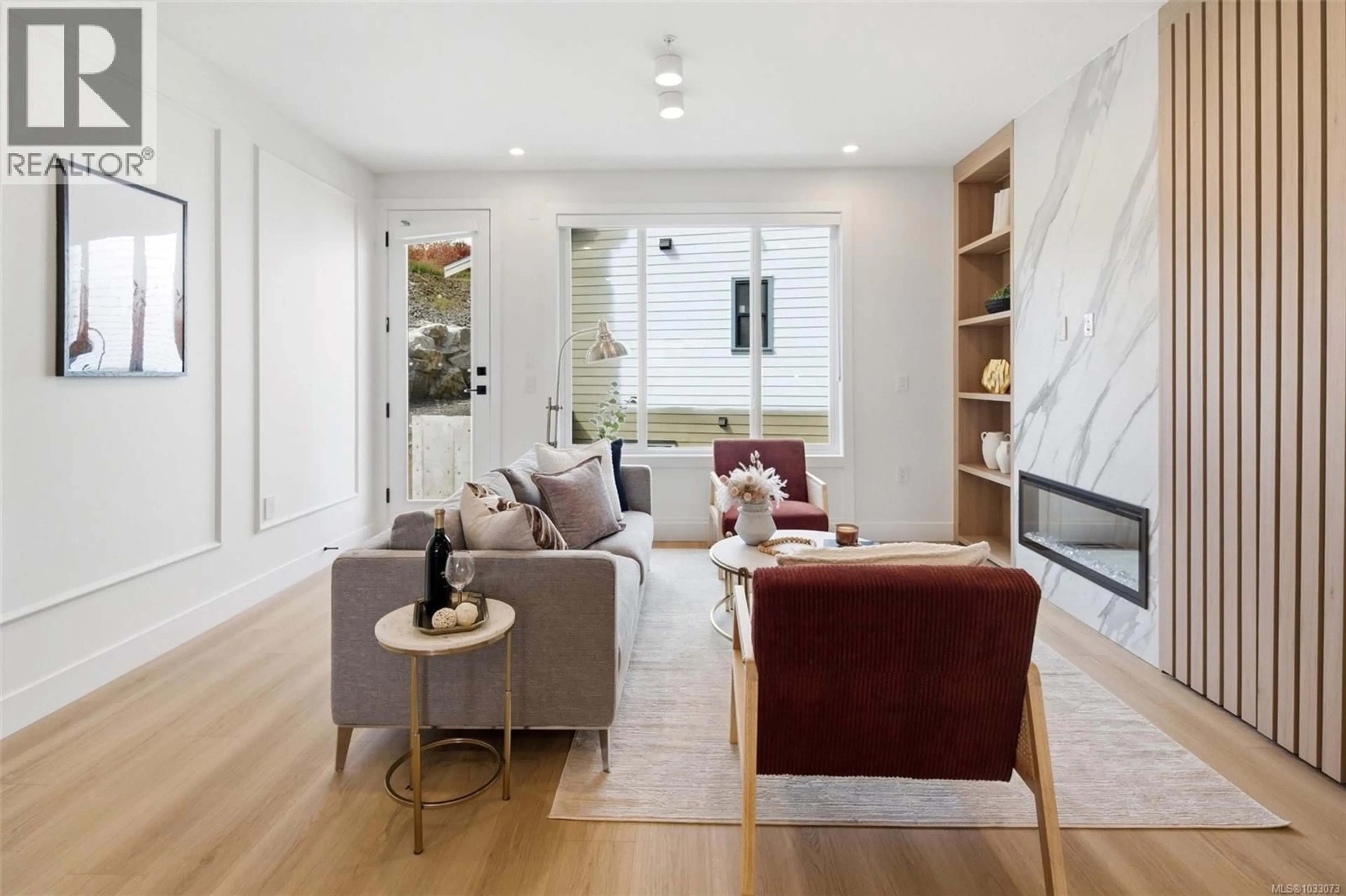 Living room with furniture, unknown for 2124 KINGBIRD DRIVE, Langford British Columbia V9B0E7