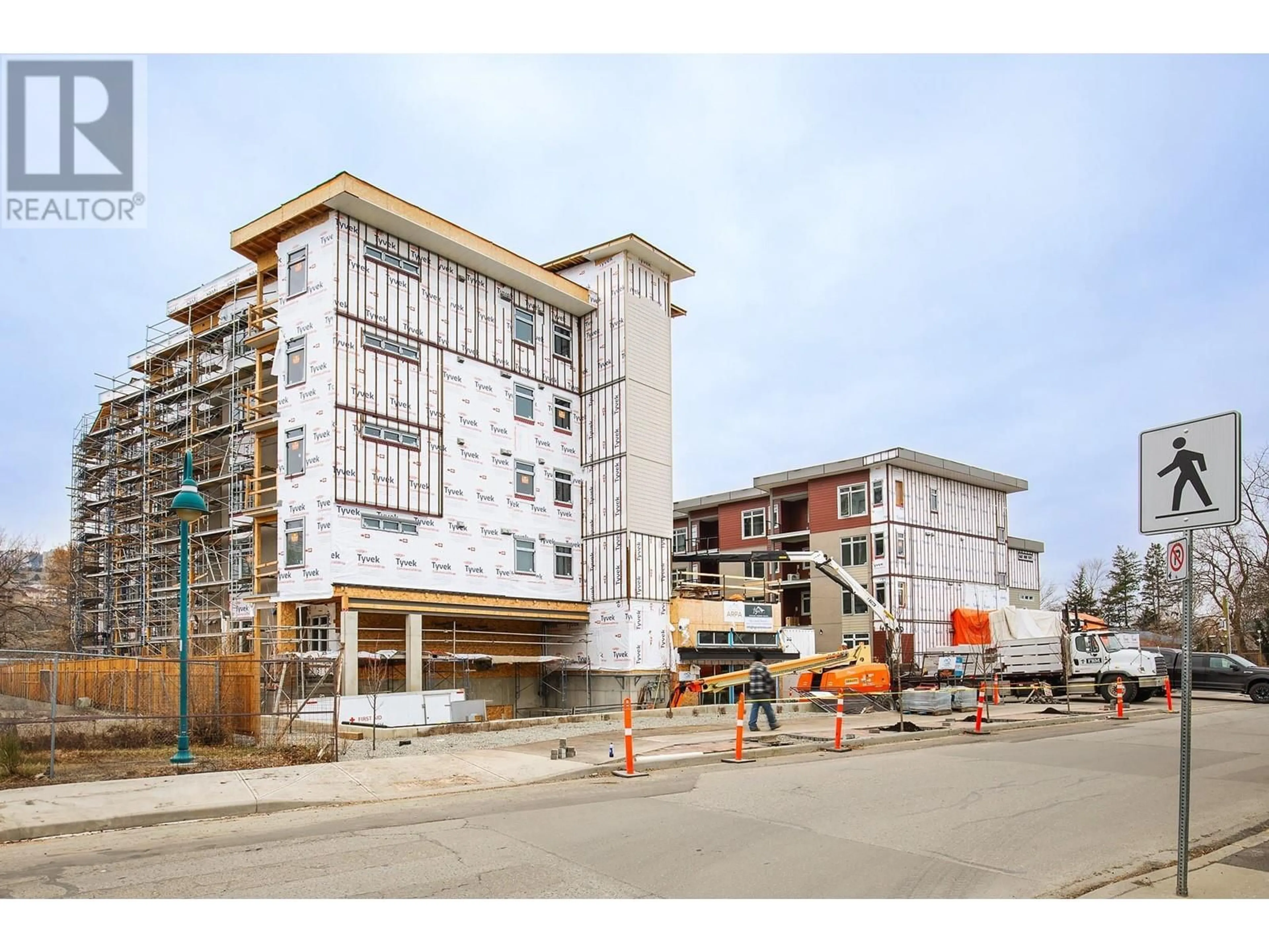 Blurry image for 207 ROYAL Avenue Unit# 505, Kamloops British Columbia V2H1T7