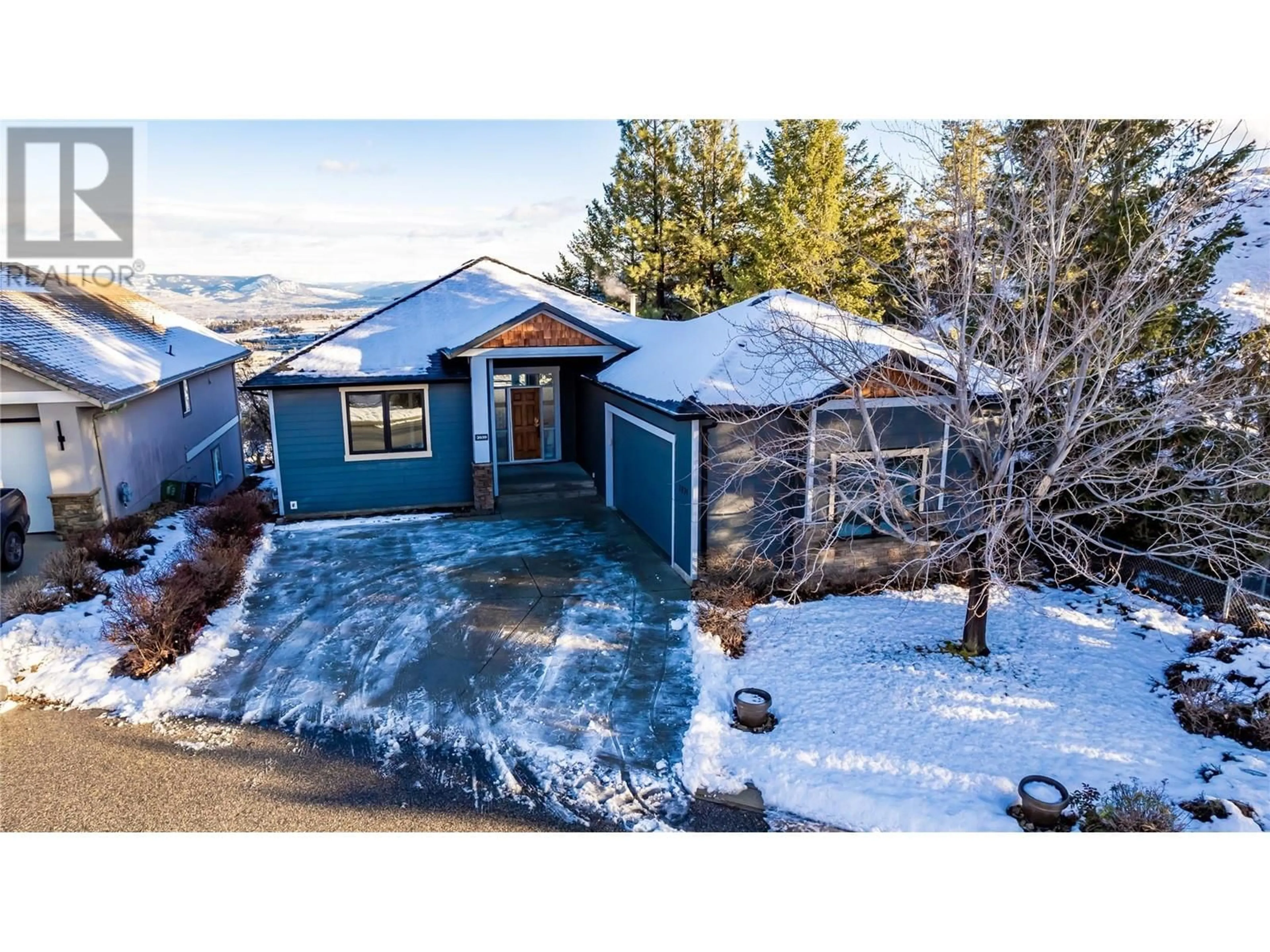 A pic from outside/outdoor area/front of a property/back of a property/a pic from drone, street for 2039 Cornerstone Drive, West Kelowna British Columbia V4T2Y3