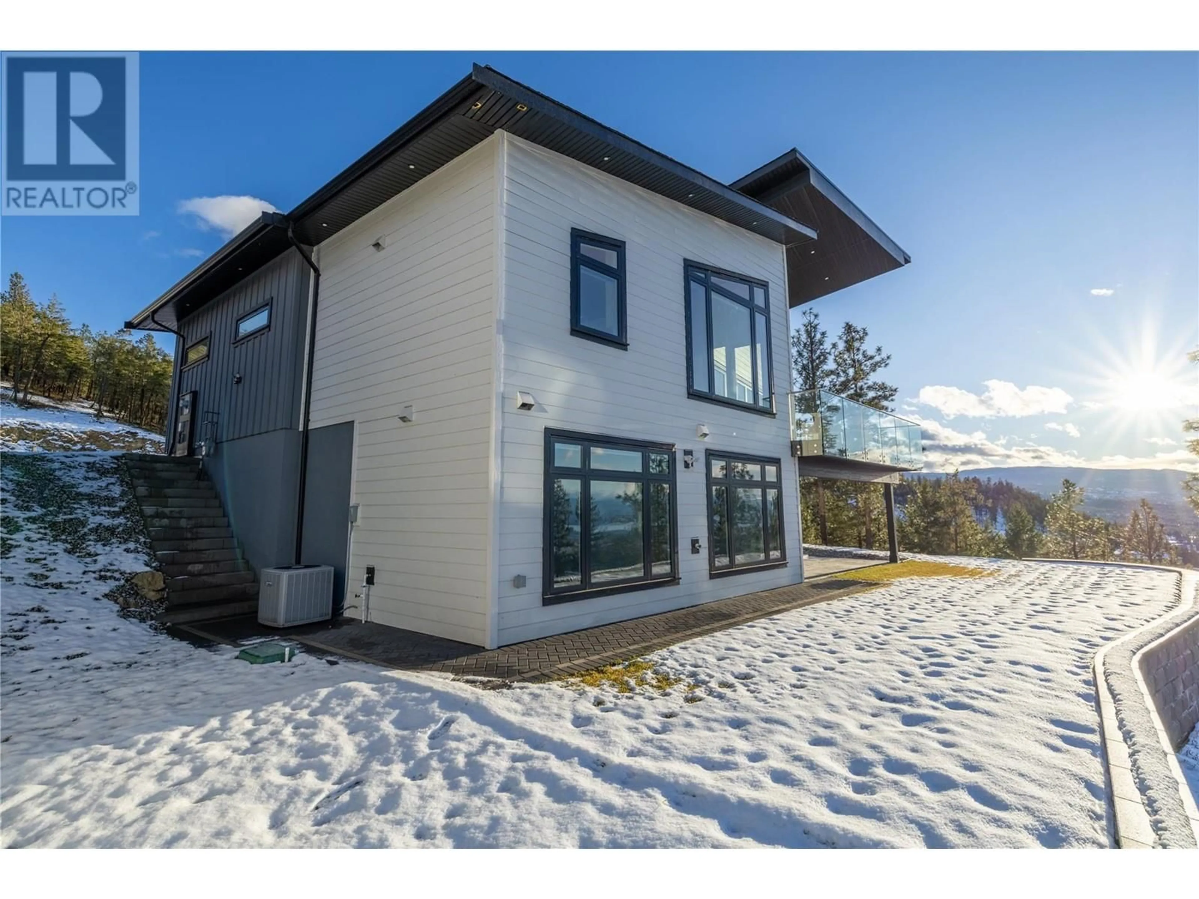 Unknown for 2302 LAVETTA DRIVE, Kelowna British Columbia V1P1V1