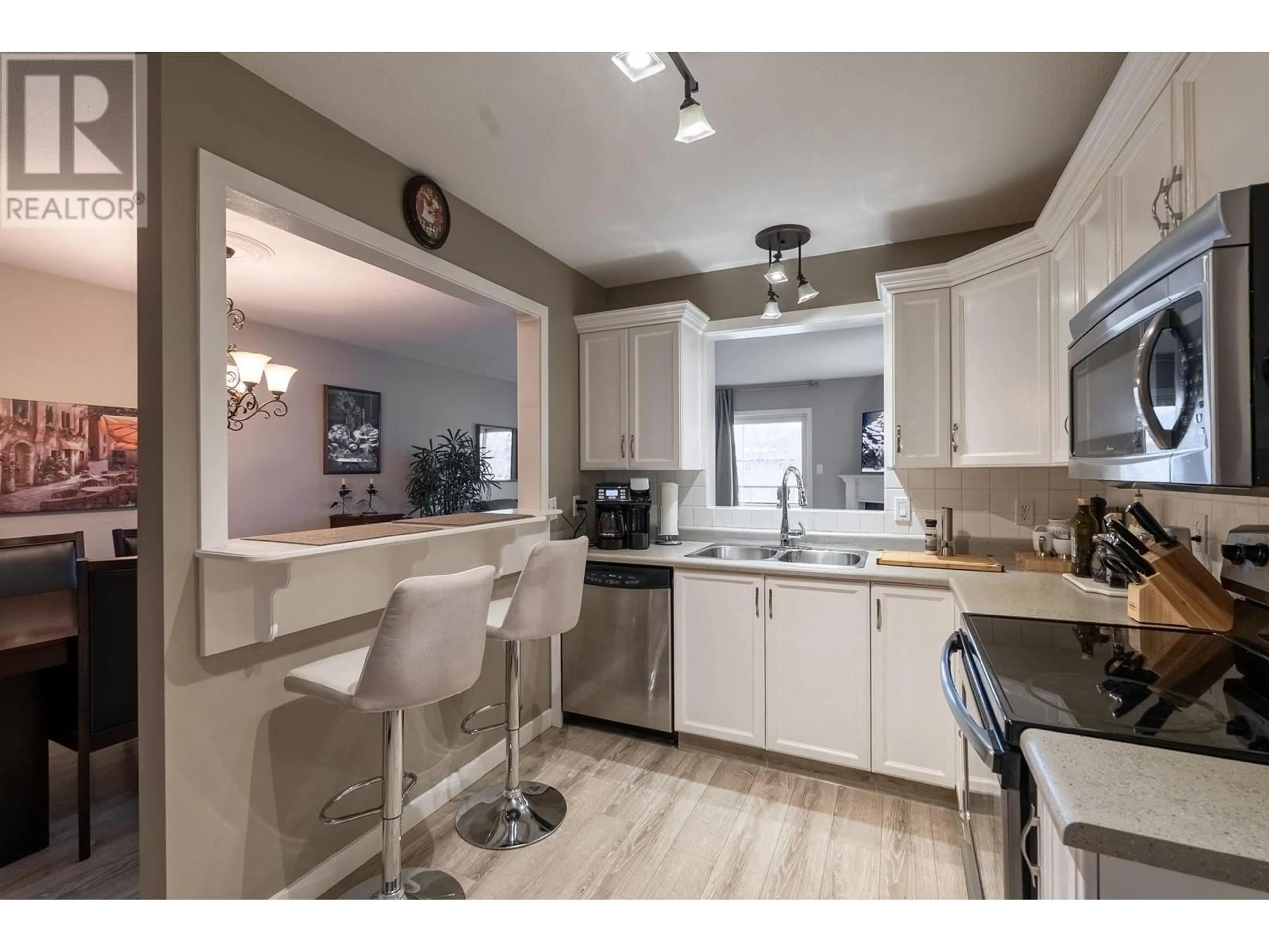 Open concept kitchen, unknown for 3854 Brown Road Unit# 206 Lot# 43, West Kelowna British Columbia V4T2J5