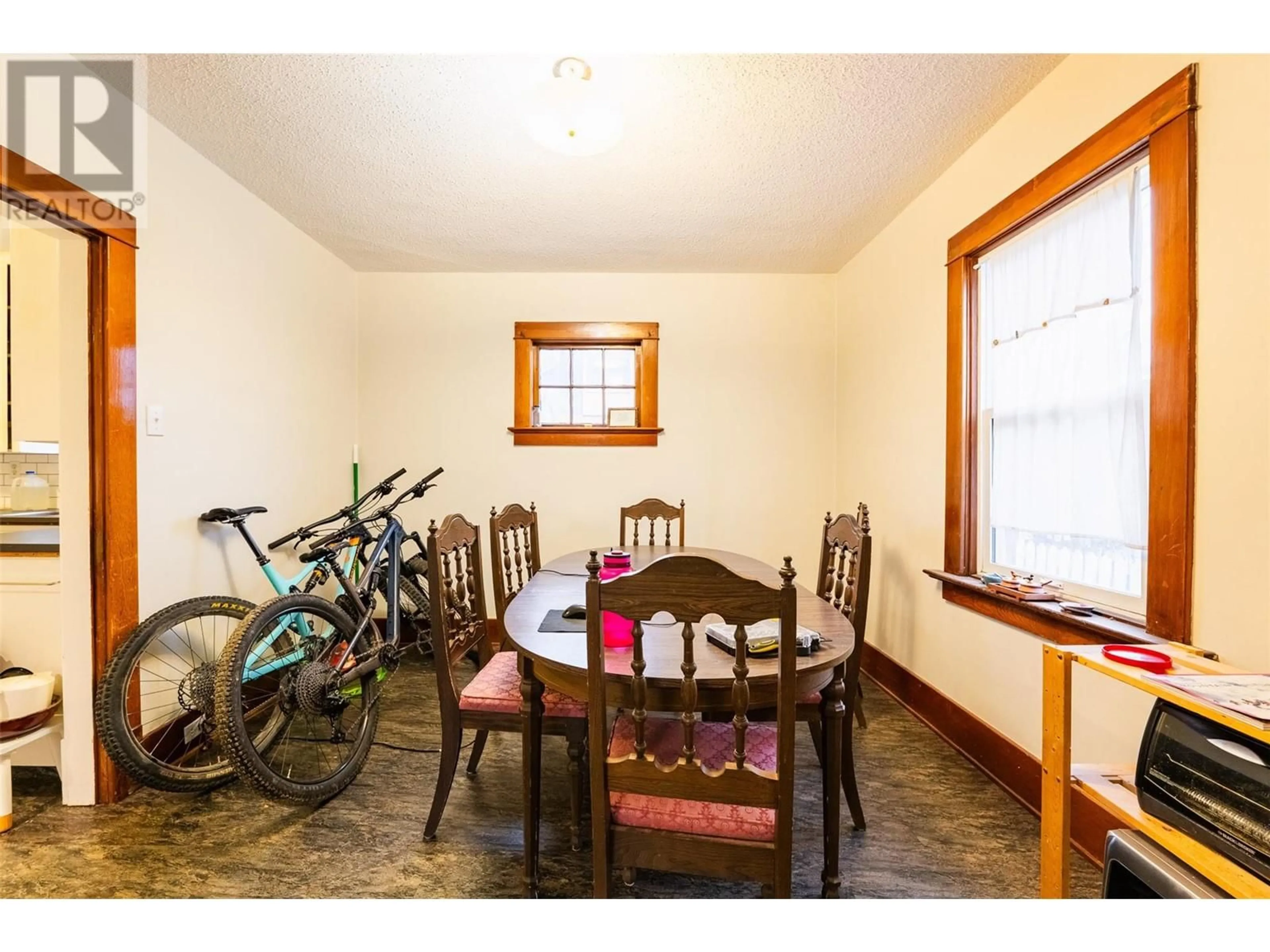 Dining room, wood/laminate floor for 220-222 Vernon Street, Nelson British Columbia V1L4E2