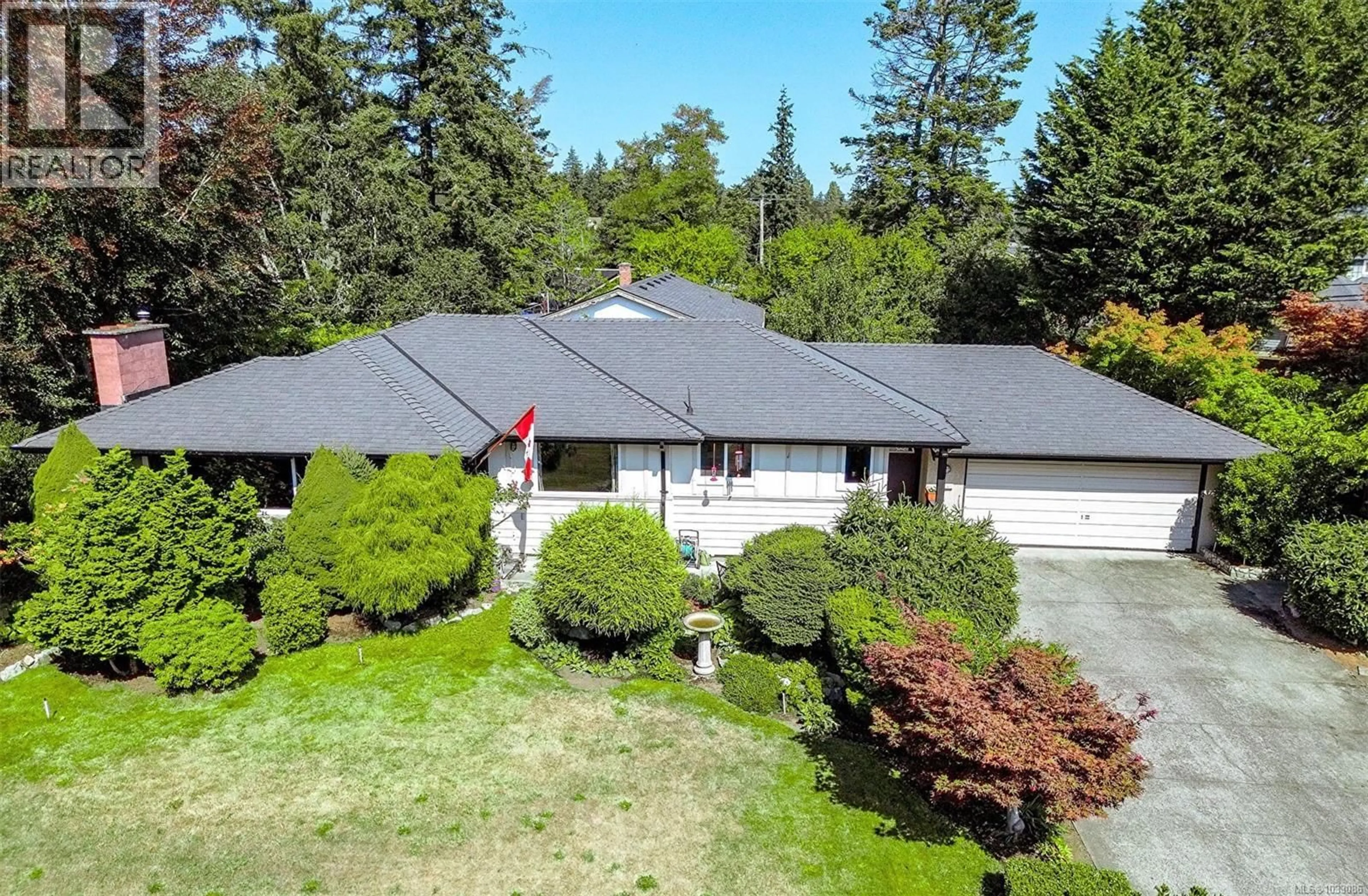 A pic from outside/outdoor area/front of a property/back of a property/a pic from drone, street for 1288 ROY ROAD, Saanich British Columbia V8Z2X9