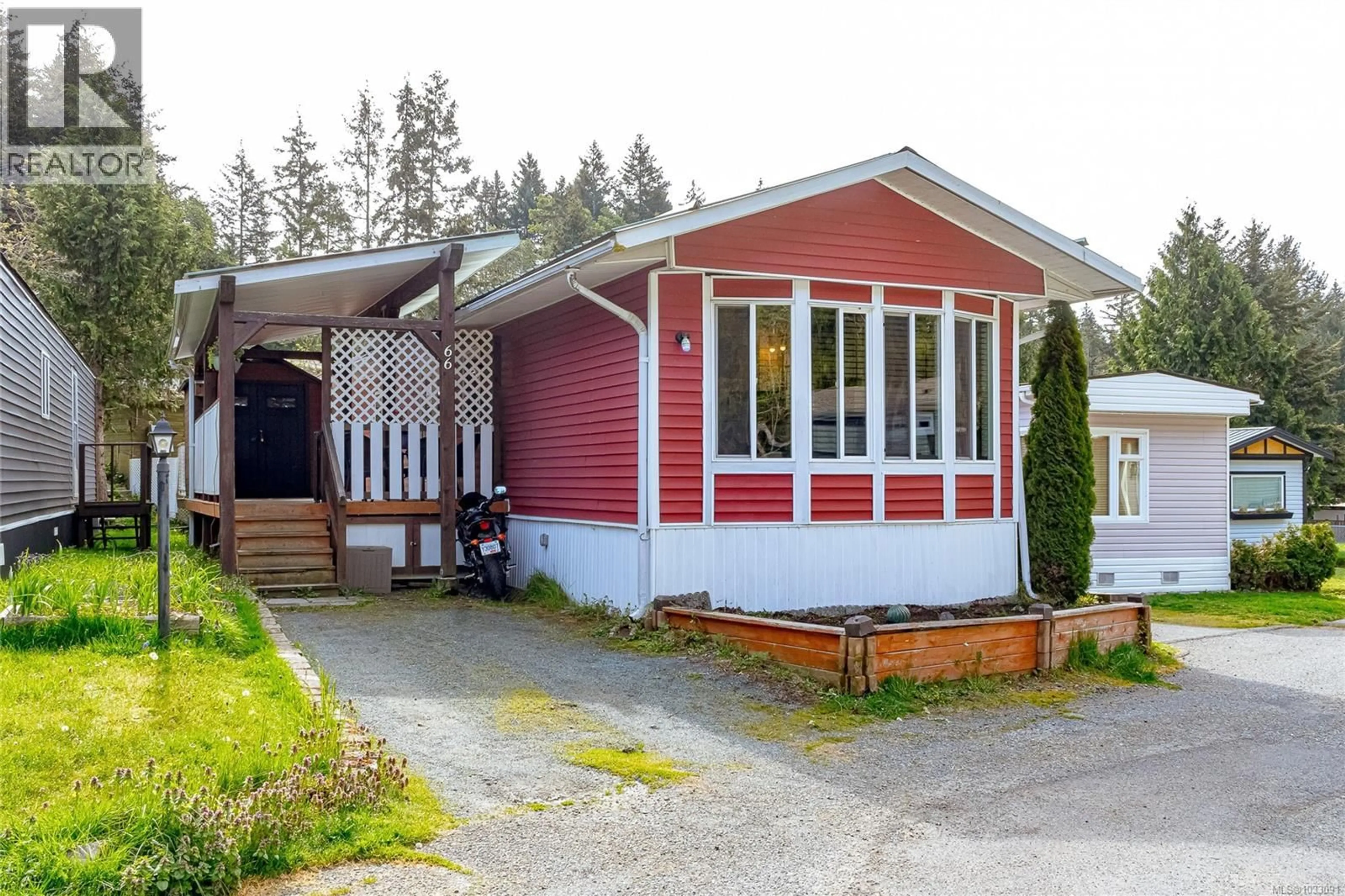 Home with vinyl exterior material, street for 66 - 2785 WALLBANK ROAD, Shawnigan Lake British Columbia V0R2W0