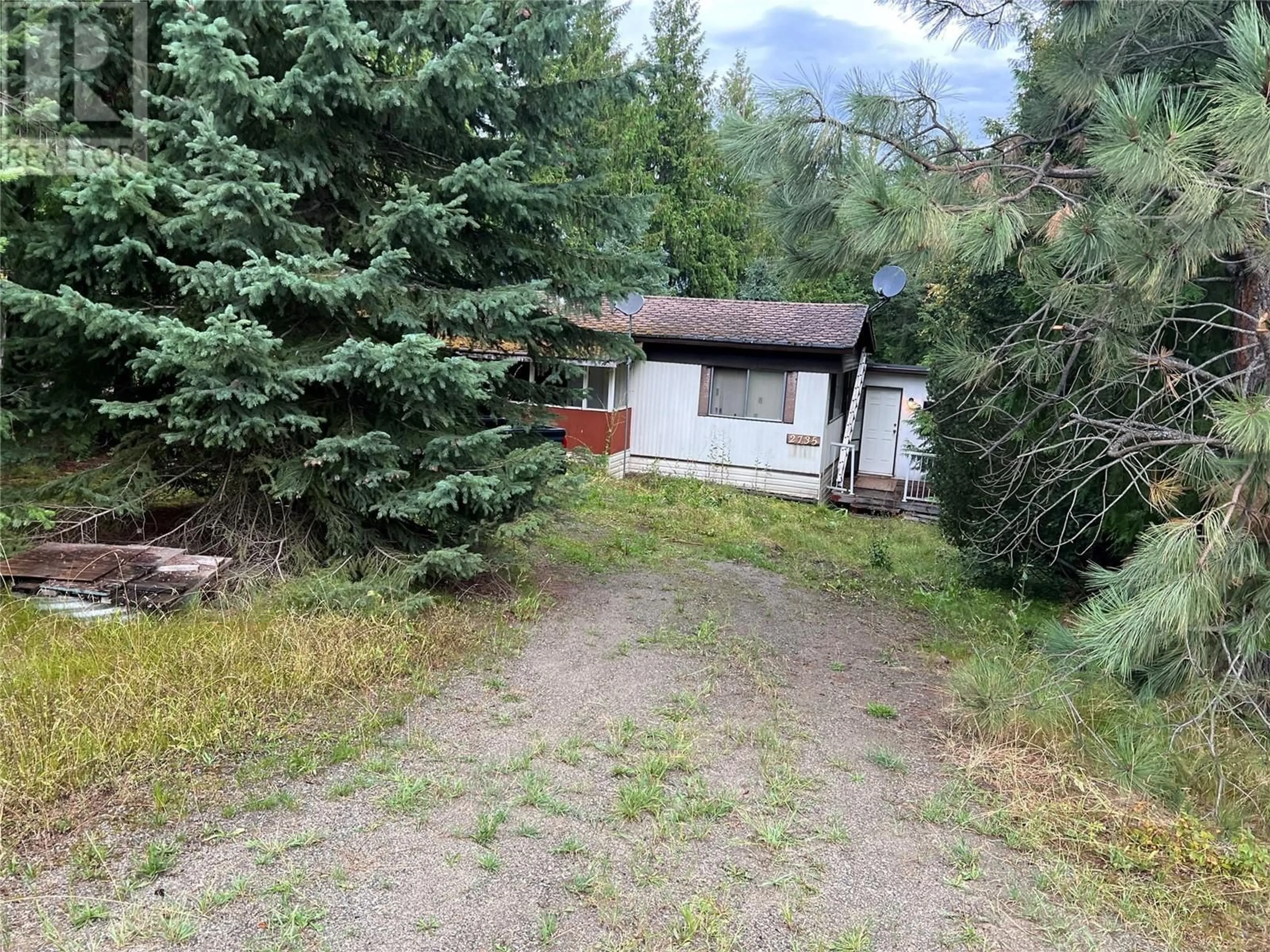 Shed for 2735 Hilltop Road, Sorrento British Columbia V0E2W1