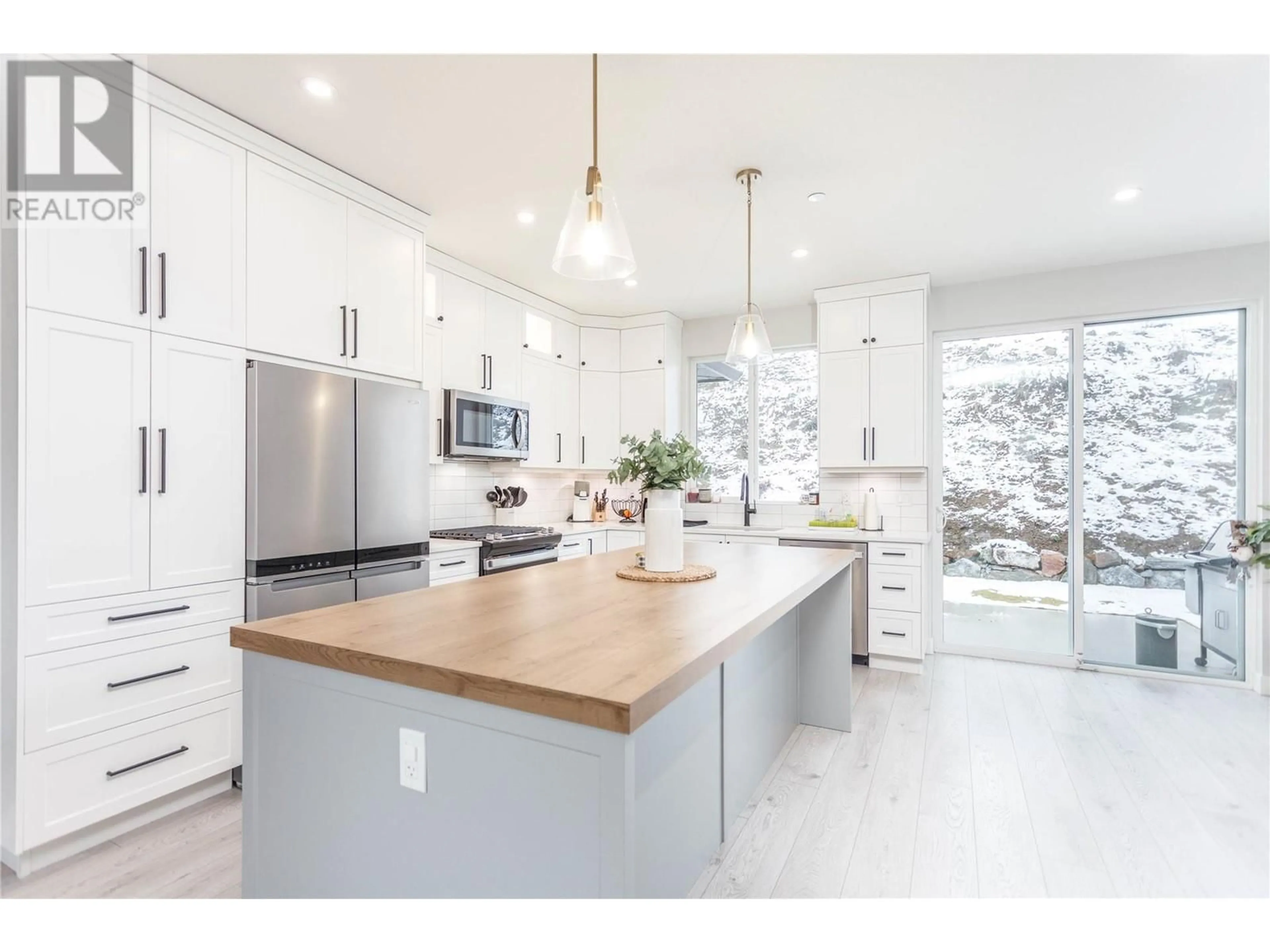 Open concept kitchen, unknown for 2720 Cedar Ridge Street, Lumby British Columbia V0E2G5