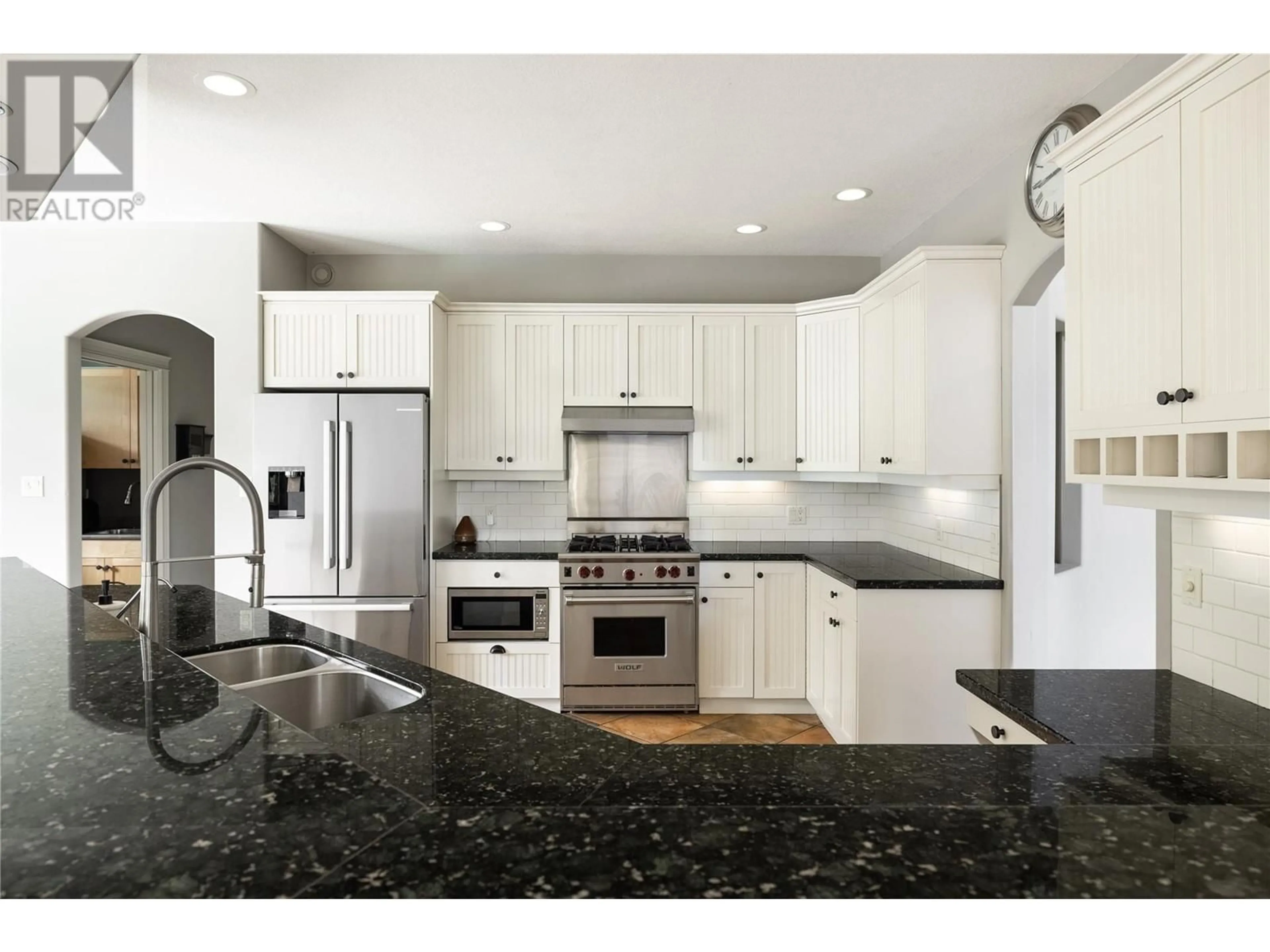 Unknown for 3007 COACHWOOD CRESCENT, Coldstream British Columbia V1B3Y4