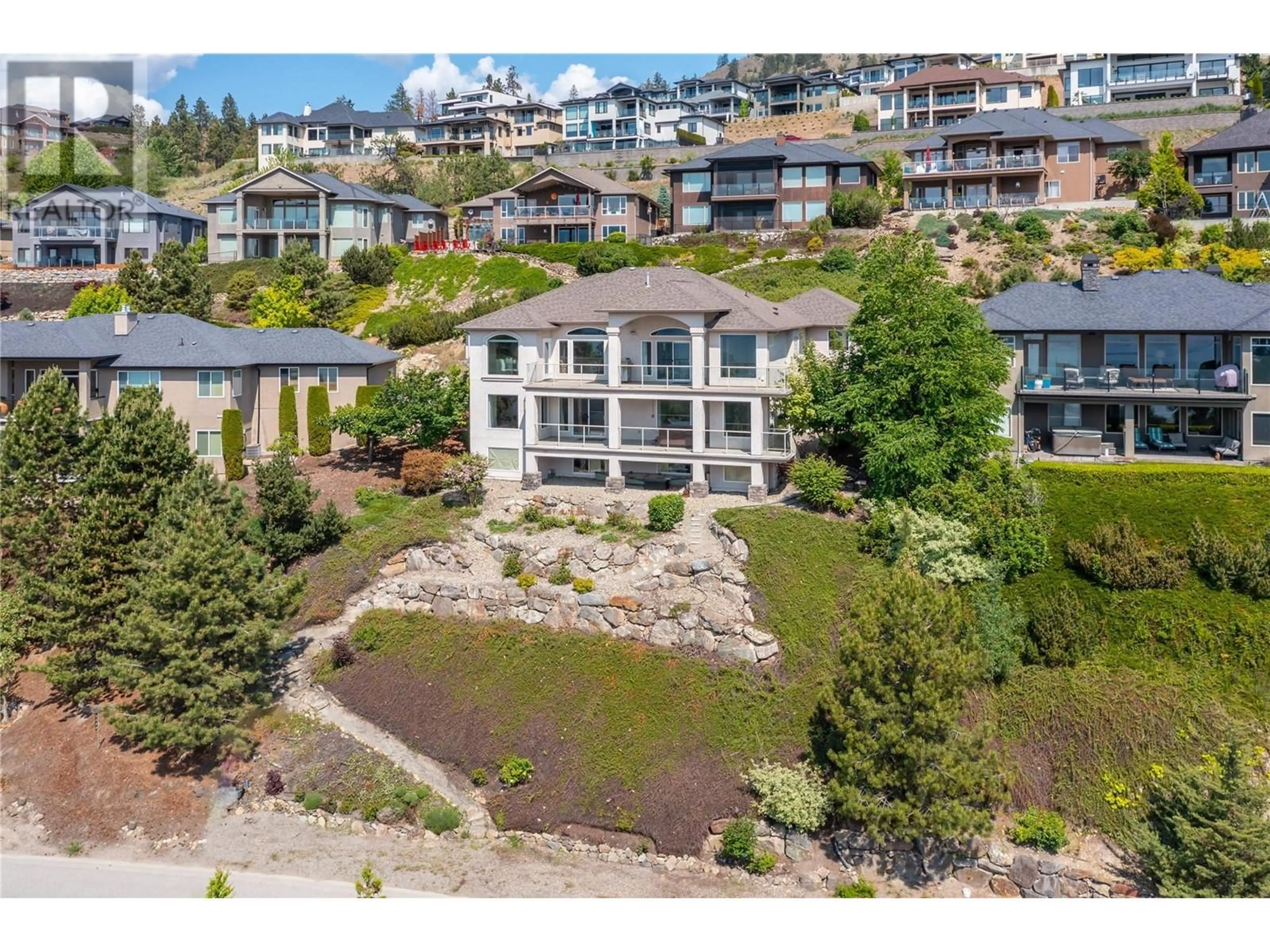 A pic from outside/outdoor area/front of a property/back of a property/a pic from drone, unknown for 1462 Gregory Road, West Kelowna British Columbia V4T2R2