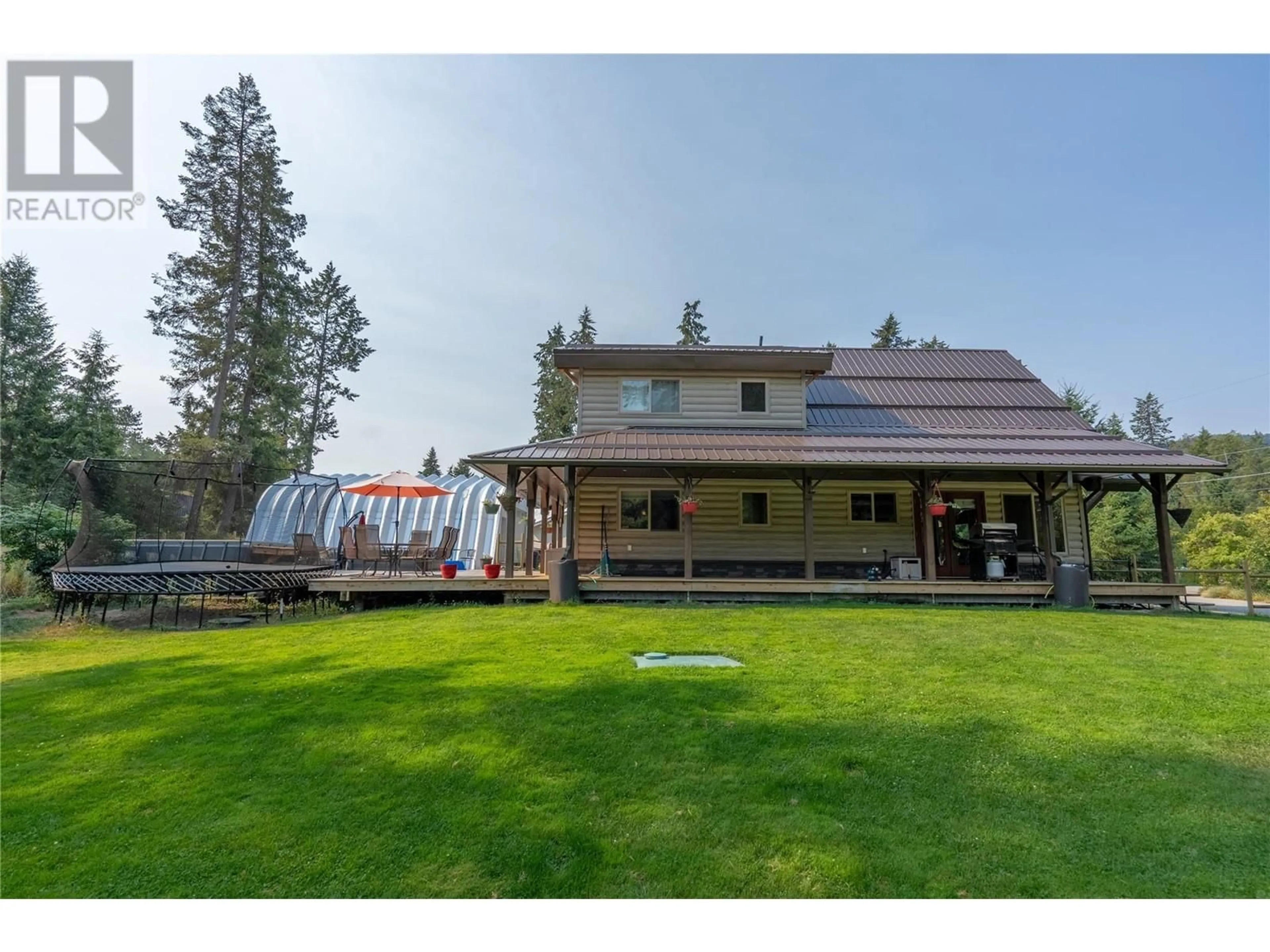 A pic from outside/outdoor area/front of a property/back of a property/a pic from drone, unknown for 2111 DUNN ROAD, Christina Lake British Columbia V0H1E2