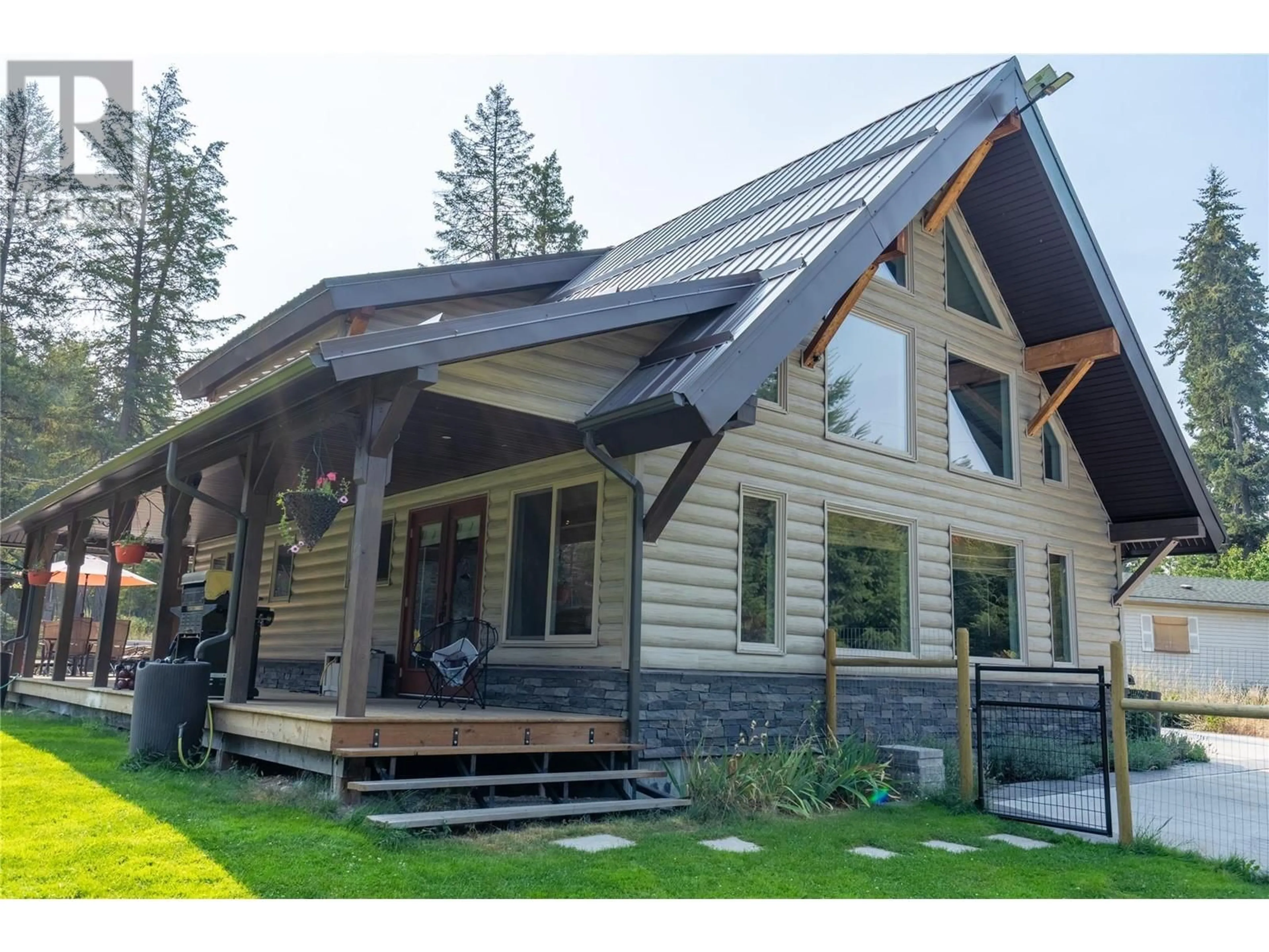 Home with vinyl exterior material, mountain view for 2111 DUNN ROAD, Christina Lake British Columbia V0H1E2