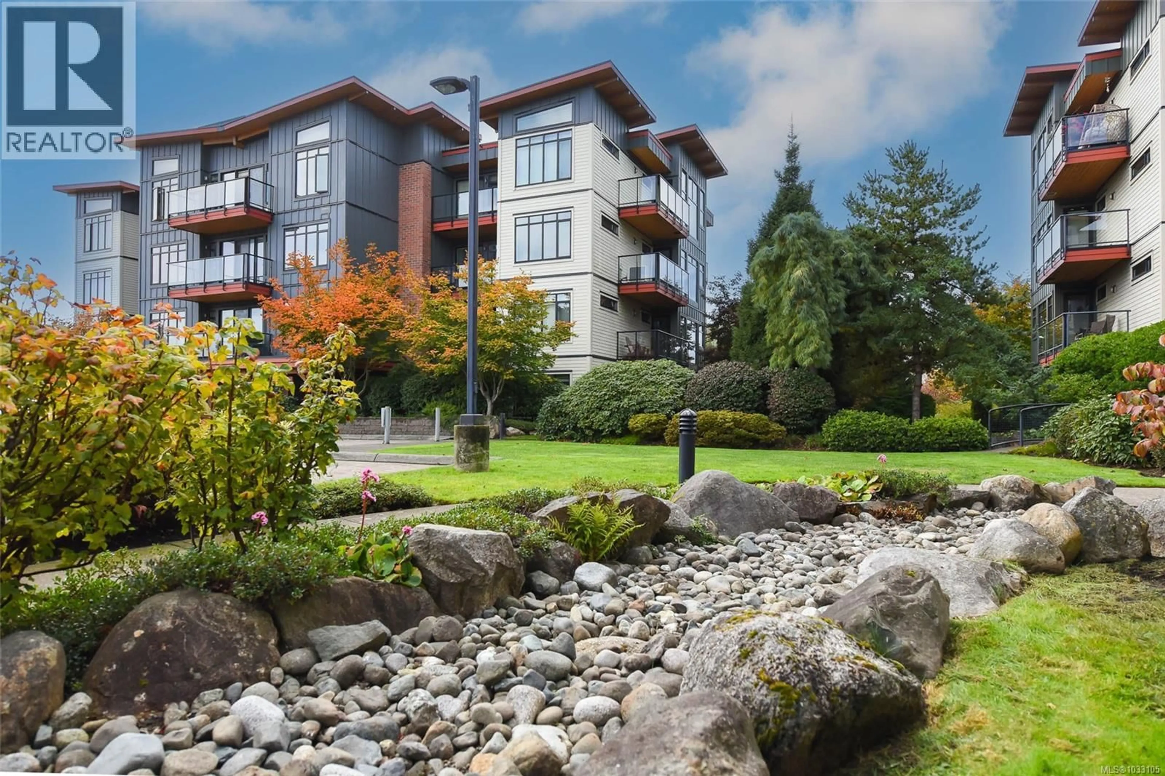 Patio, water/lake/river/ocean view for 142 - 2300 MANSFIELD DRIVE, Courtenay British Columbia V9N3S3