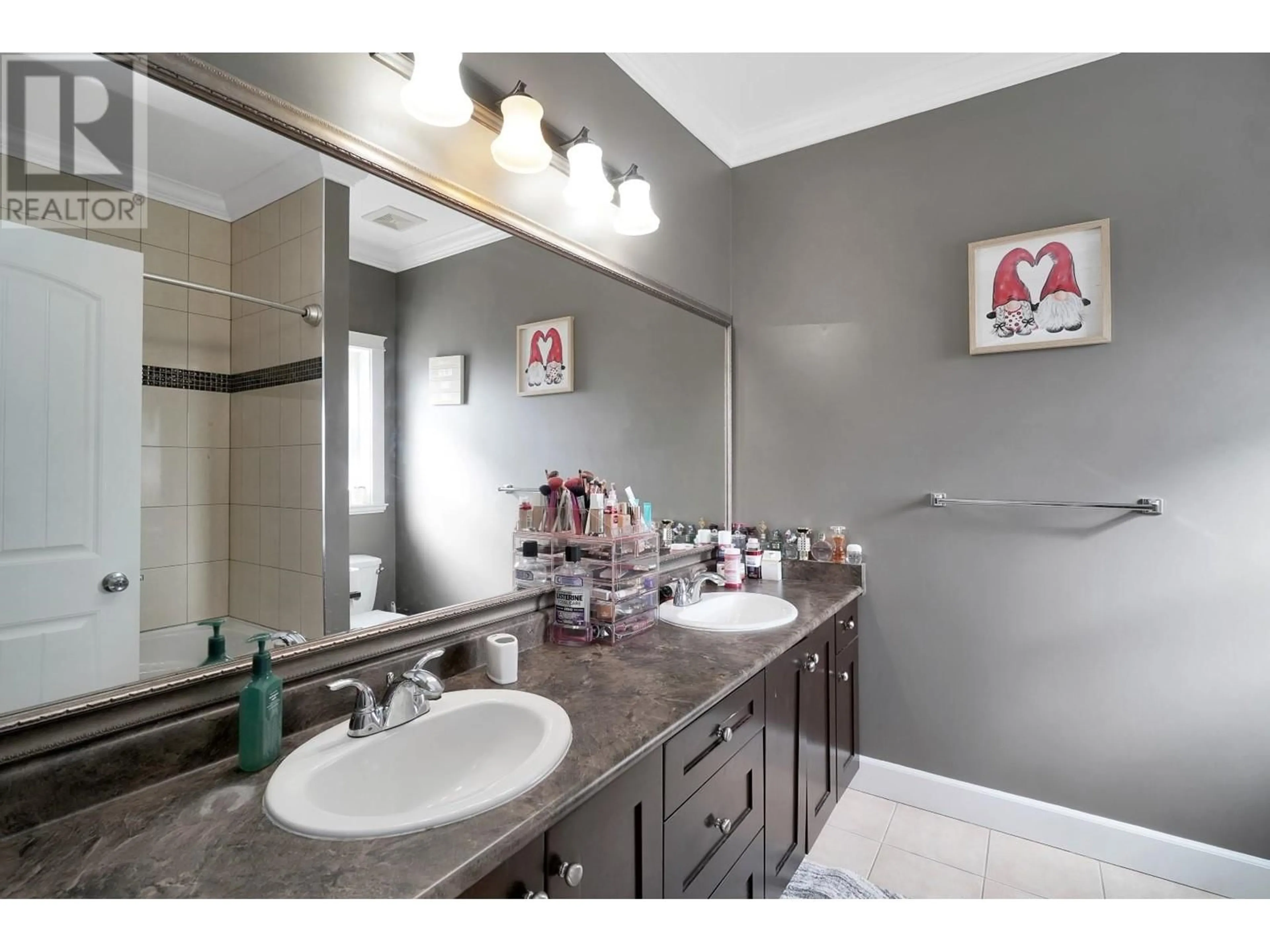 Standard bathroom, ceramic/tile floor for 4201 FALCON CREST Drive, Merritt British Columbia V1K0B3