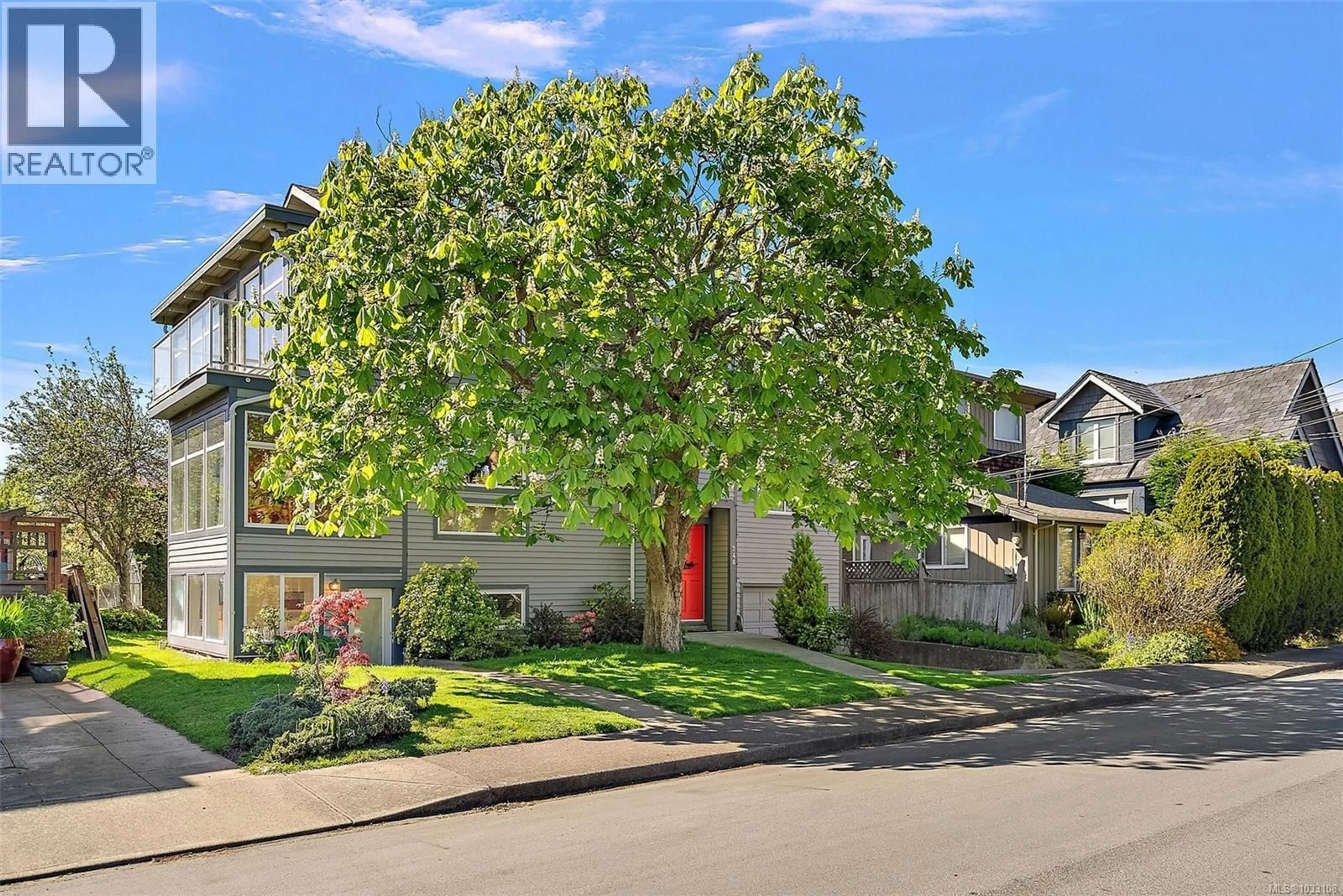 Unknown for 248 RICHMOND AVENUE, Victoria British Columbia V8S3X8