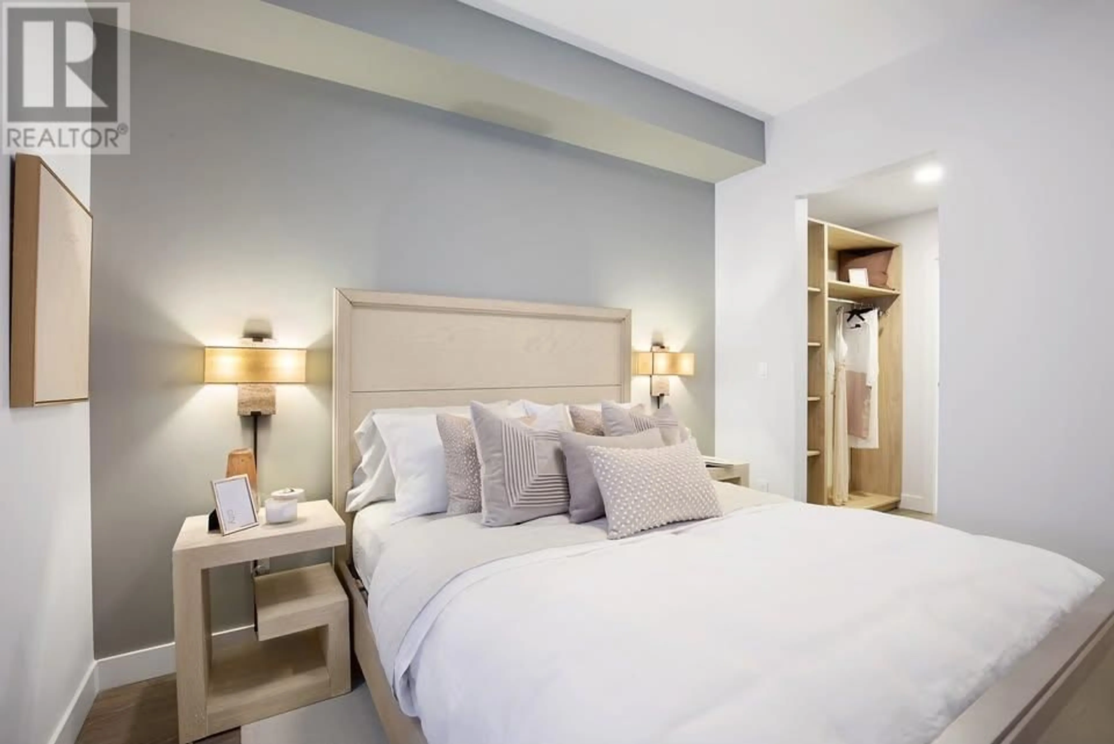Bedroom with bed, unknown for 404 - 460 NICOLA STREET, Kamloops British Columbia V2H1T7