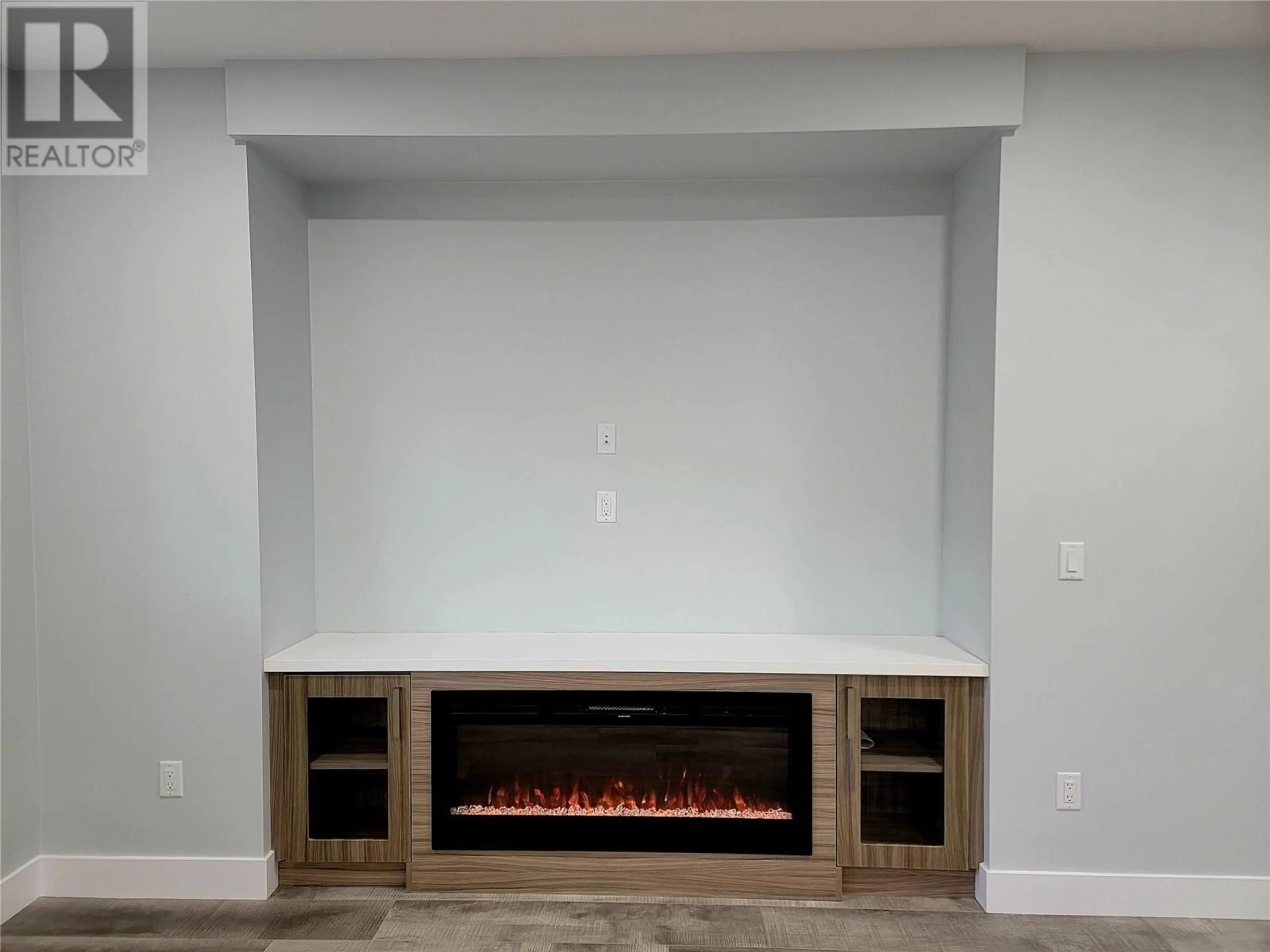 Home theater for 1046 Martin Avenue Unit# 3, Kelowna British Columbia V1Y6V5