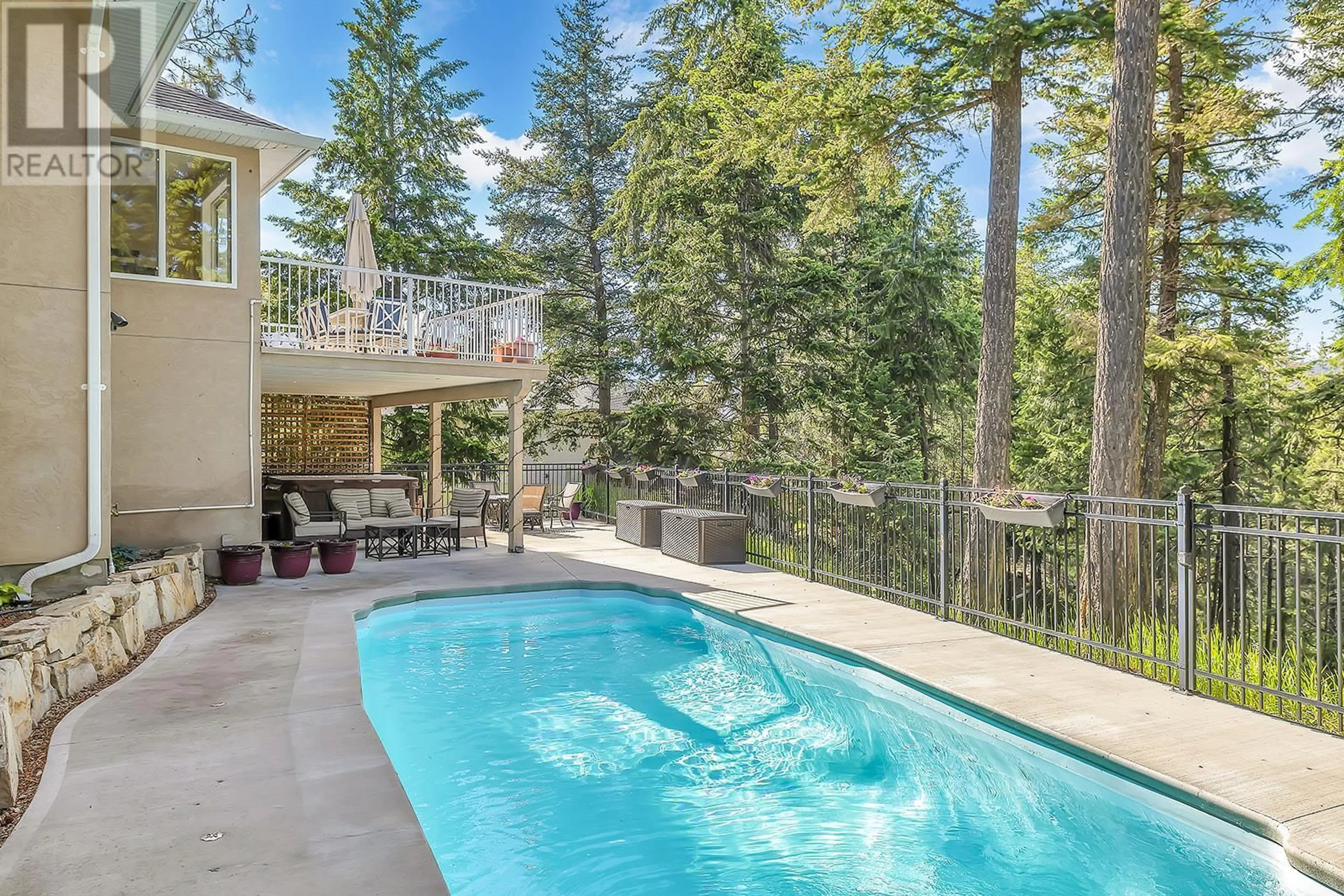 Pool for 251 Highgate Court, Kelowna British Columbia V1V1N2