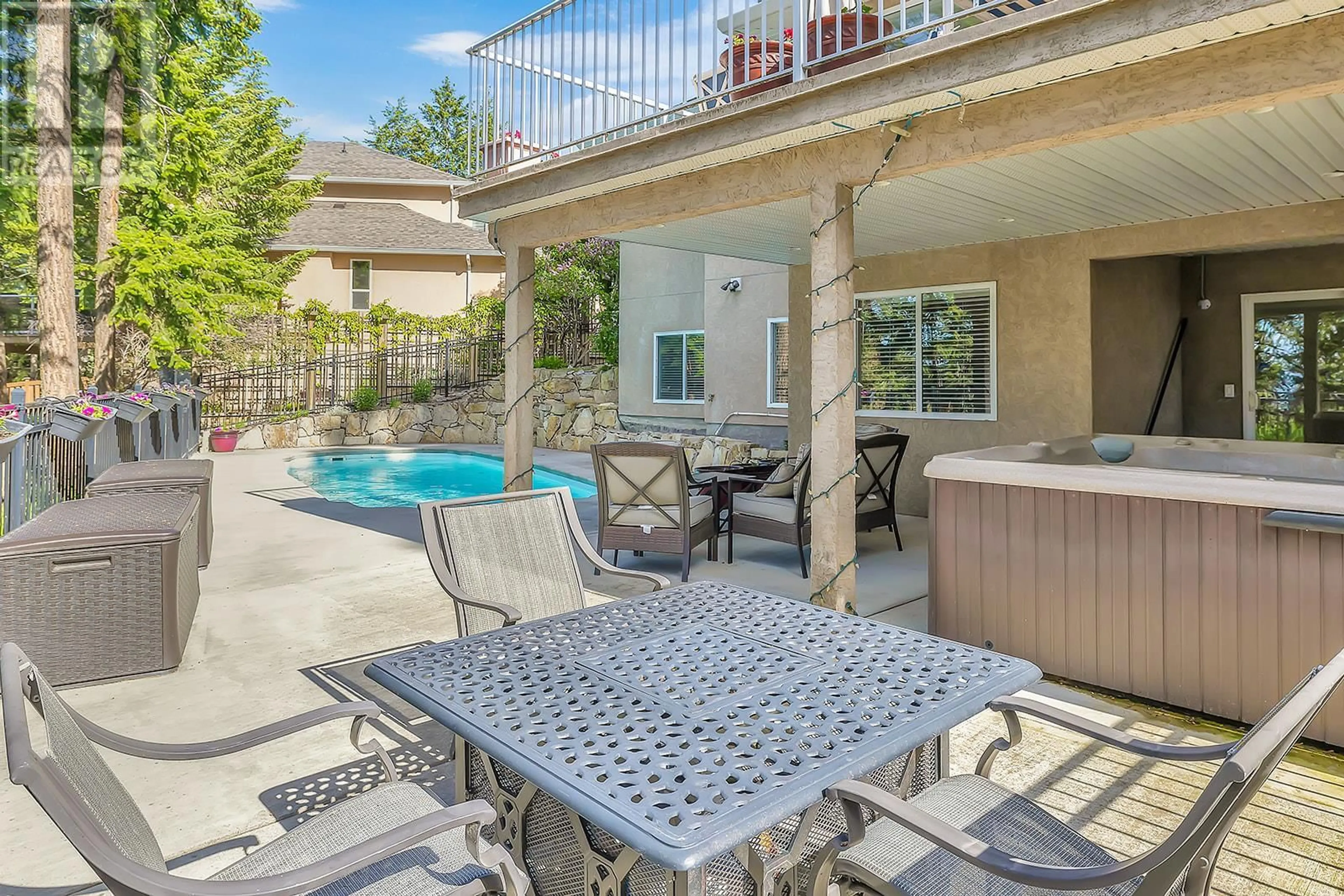 Patio, water/lake/river/ocean view for 251 Highgate Court, Kelowna British Columbia V1V1N2