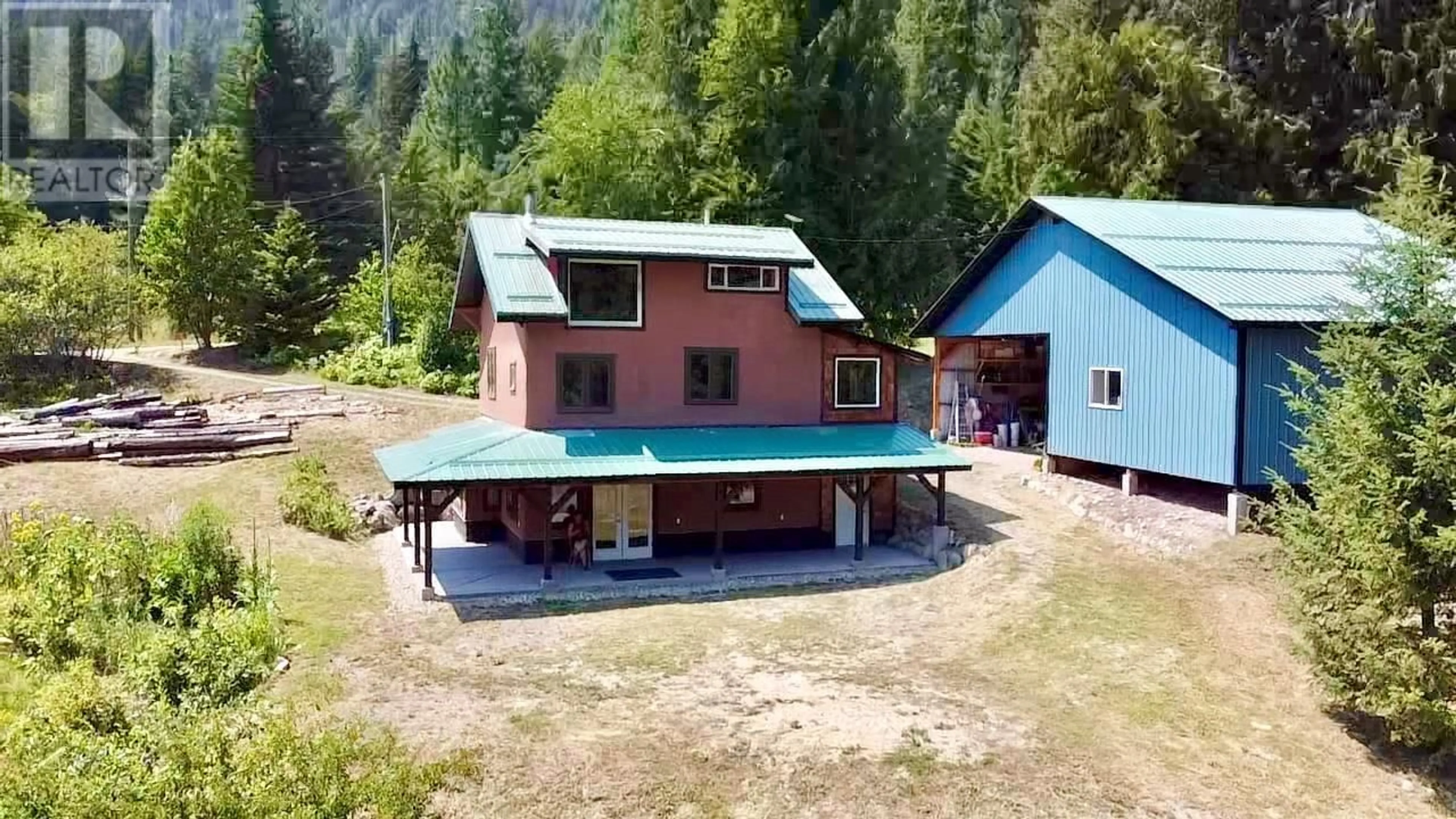 A pic from outside/outdoor area/front of a property/back of a property/a pic from drone, unknown for 6236 MCKEAN Road, Winlaw British Columbia V0G2J0