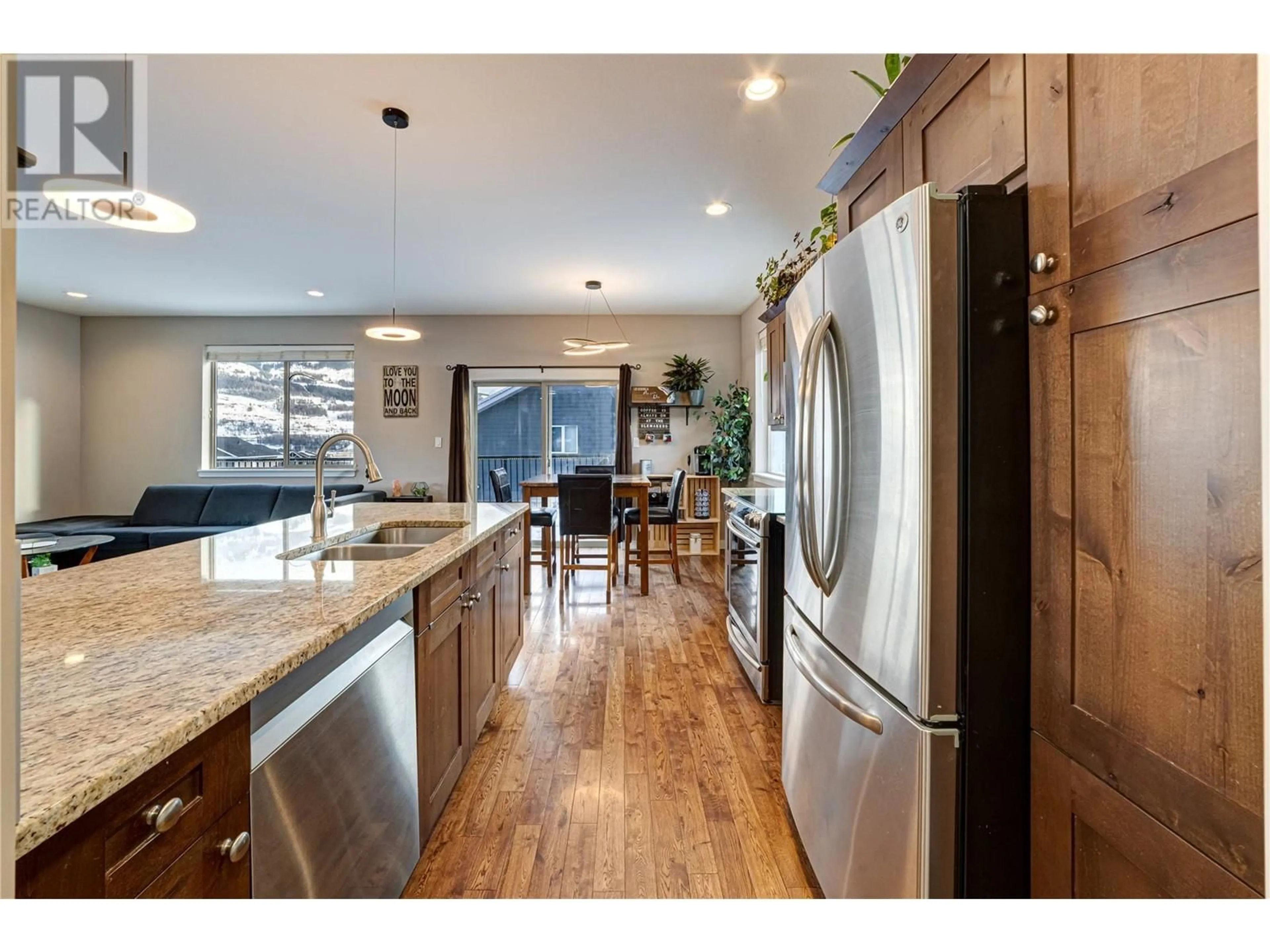 Open concept kitchen, unknown for 2020 Golden Eagle Drive, Sparwood British Columbia V0B2G2