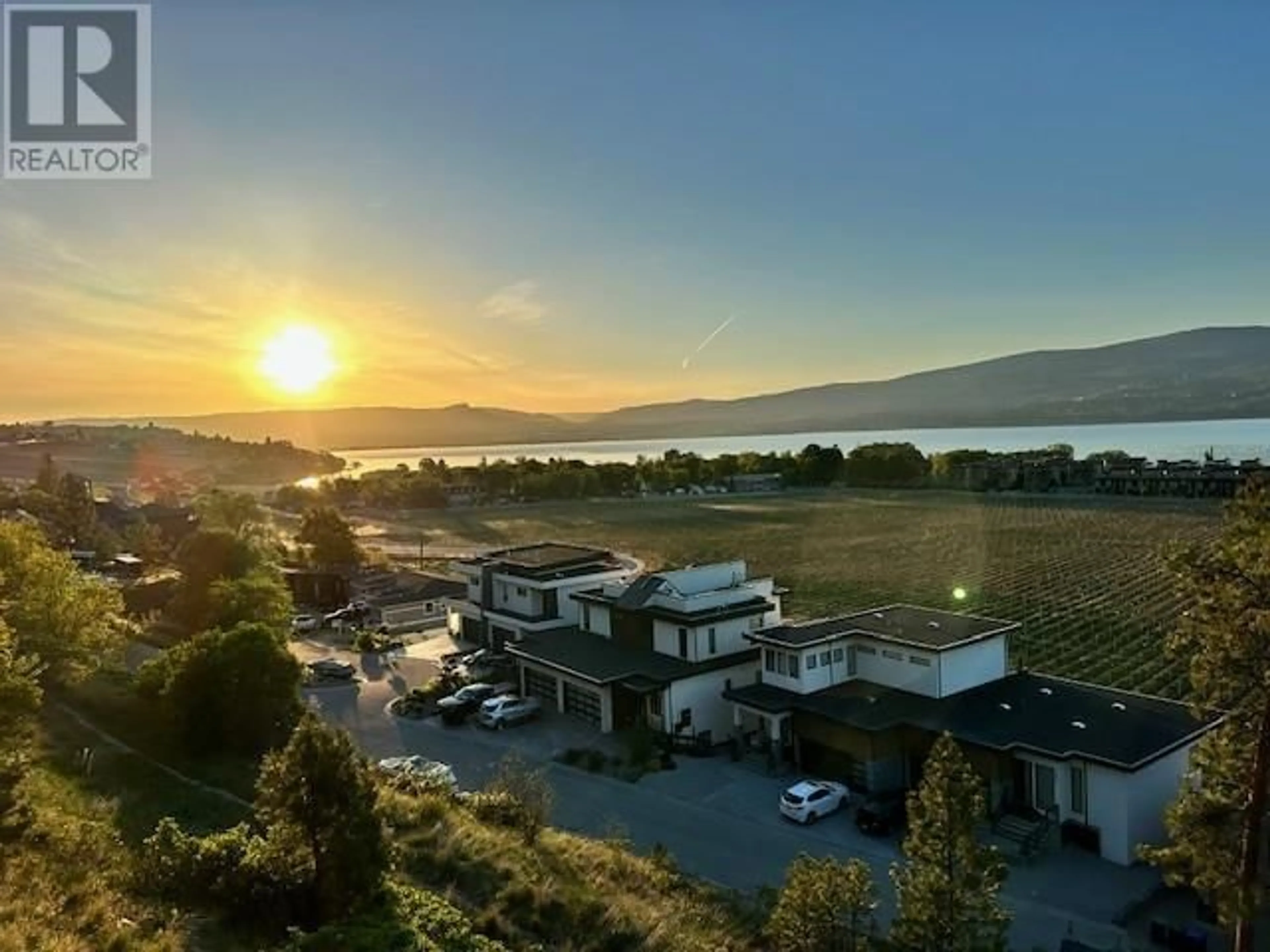 A pic from outside/outdoor area/front of a property/back of a property/a pic from drone, water/lake/river/ocean view for 1600 Golden View Drive Unit# 5, West Kelowna British Columbia V4T1Y7