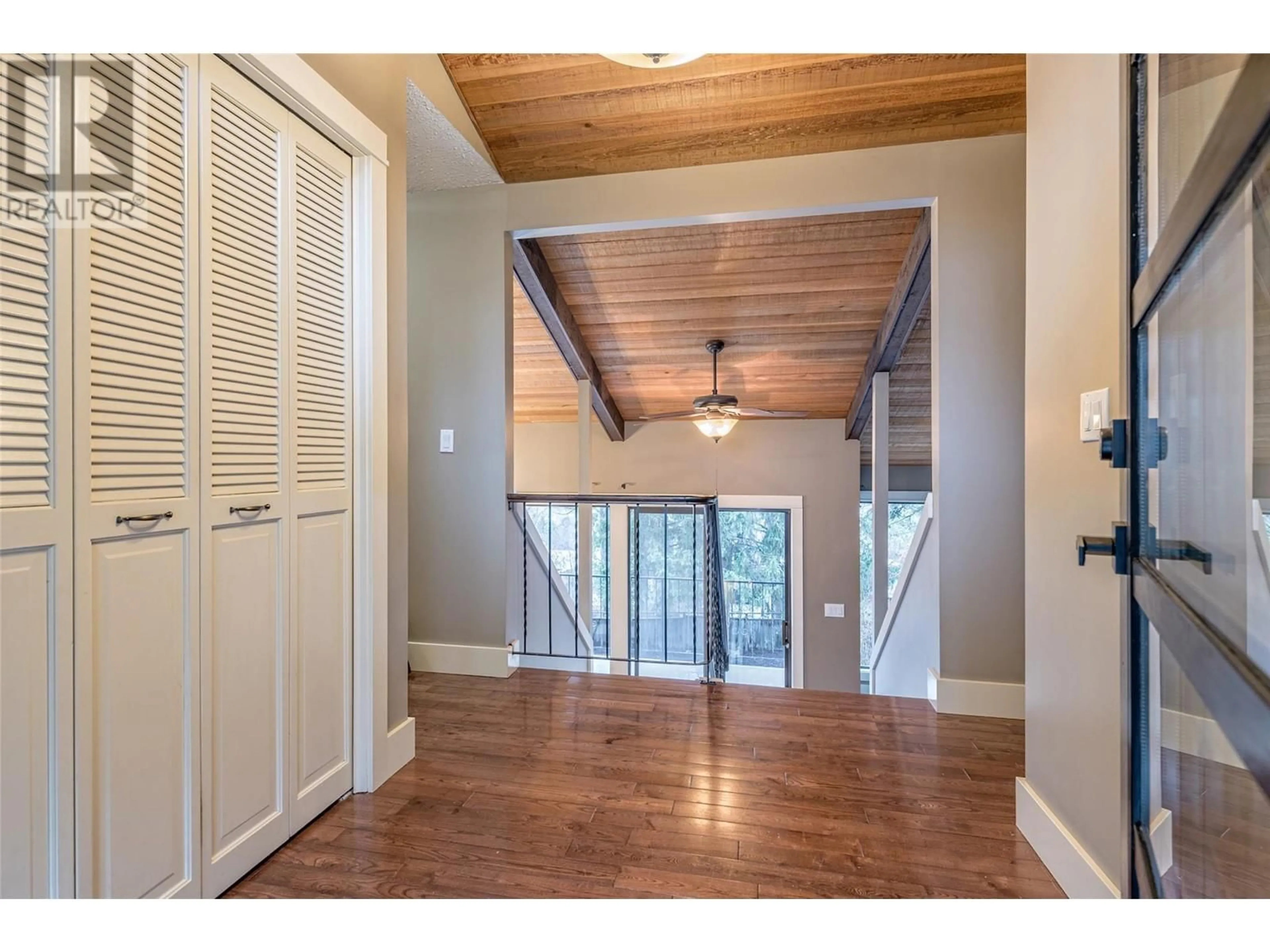 Indoor entryway for 11701 Upper Summit Drive, Coldstream British Columbia V1B2B5