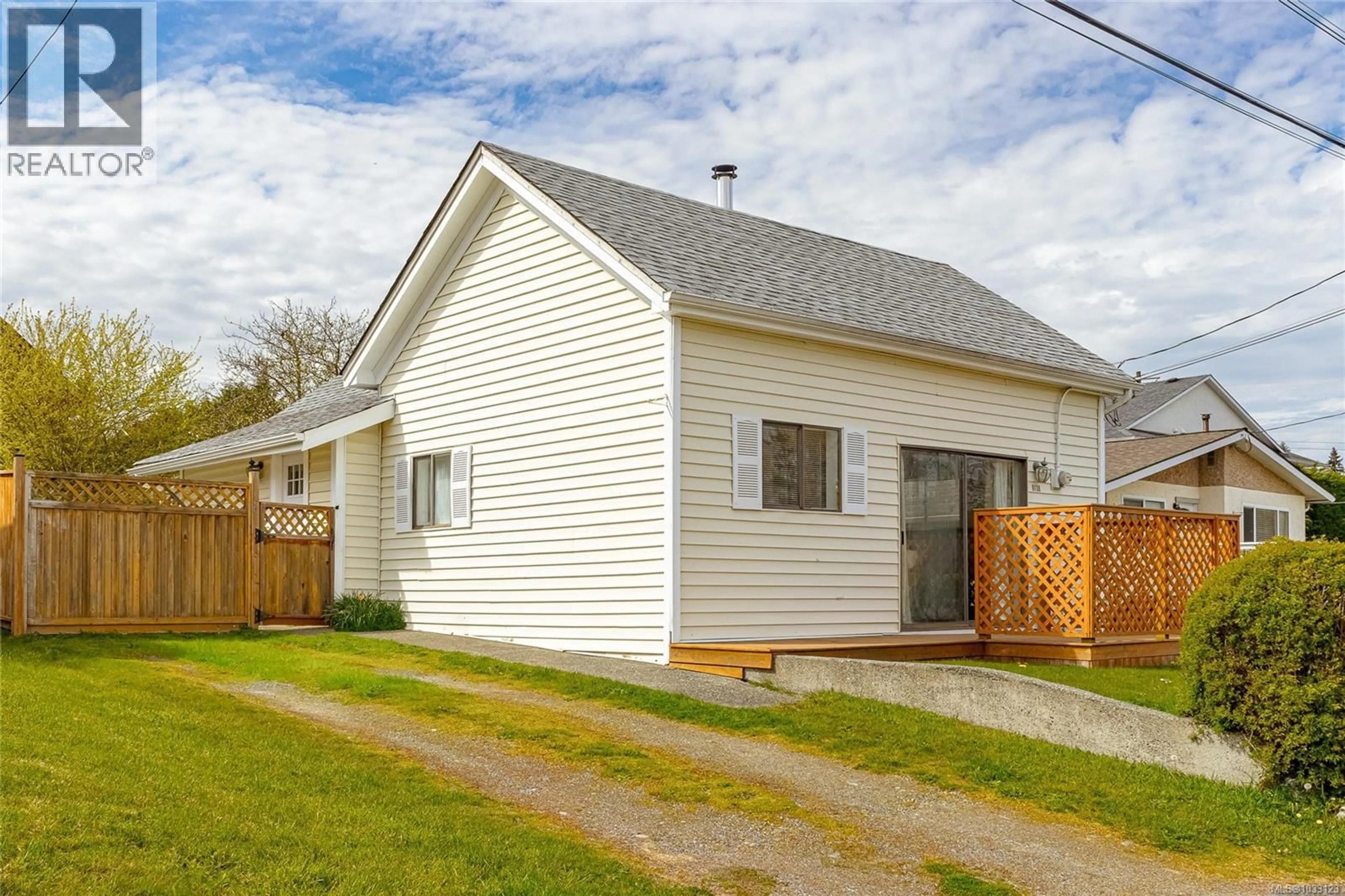 Unknown for 8138 EDMUND STREET, Crofton British Columbia V0R1R0