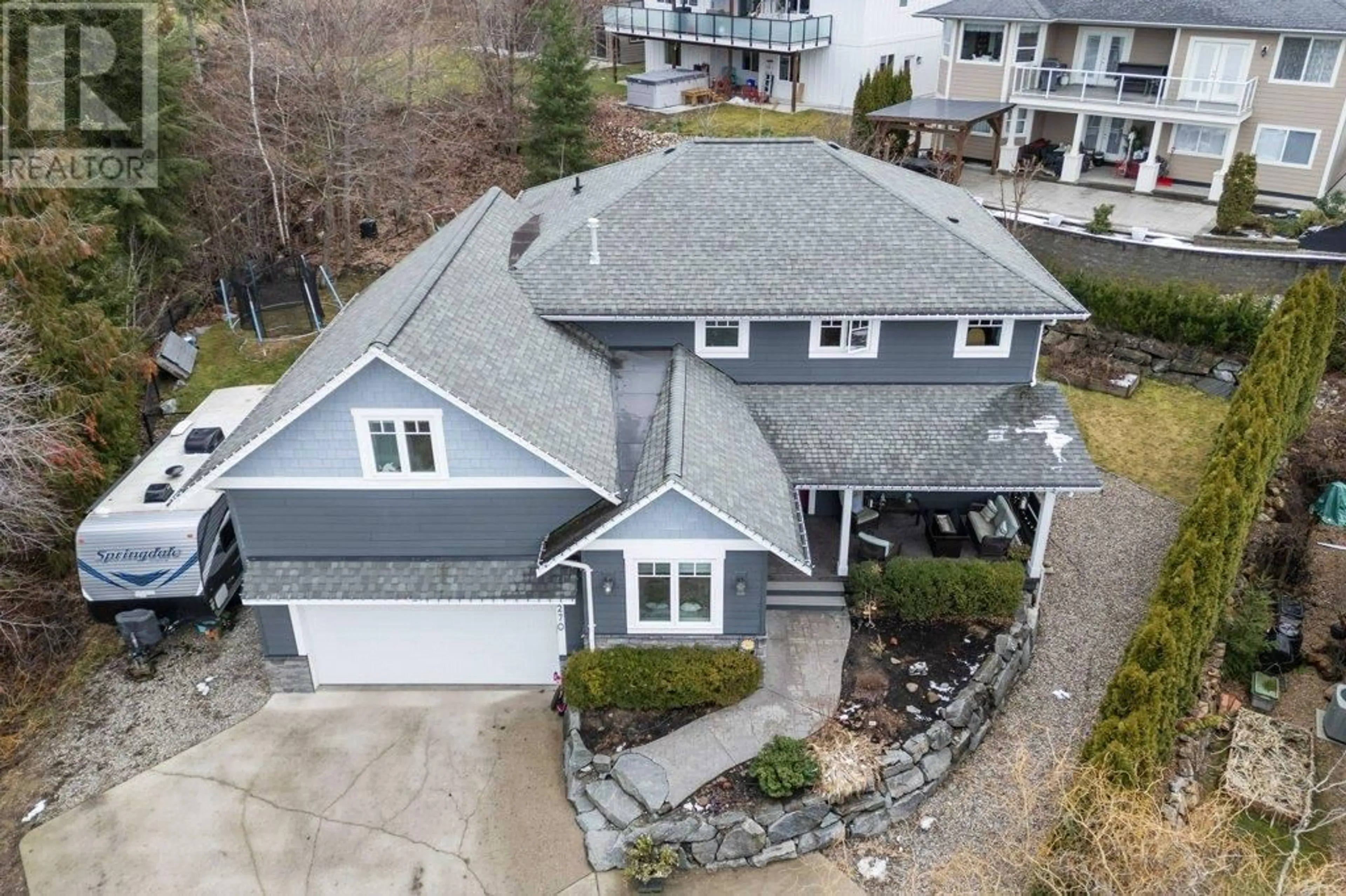 A pic from outside/outdoor area/front of a property/back of a property/a pic from drone, street for 1270 7 Avenue SE, Salmon Arm British Columbia V1E0A3